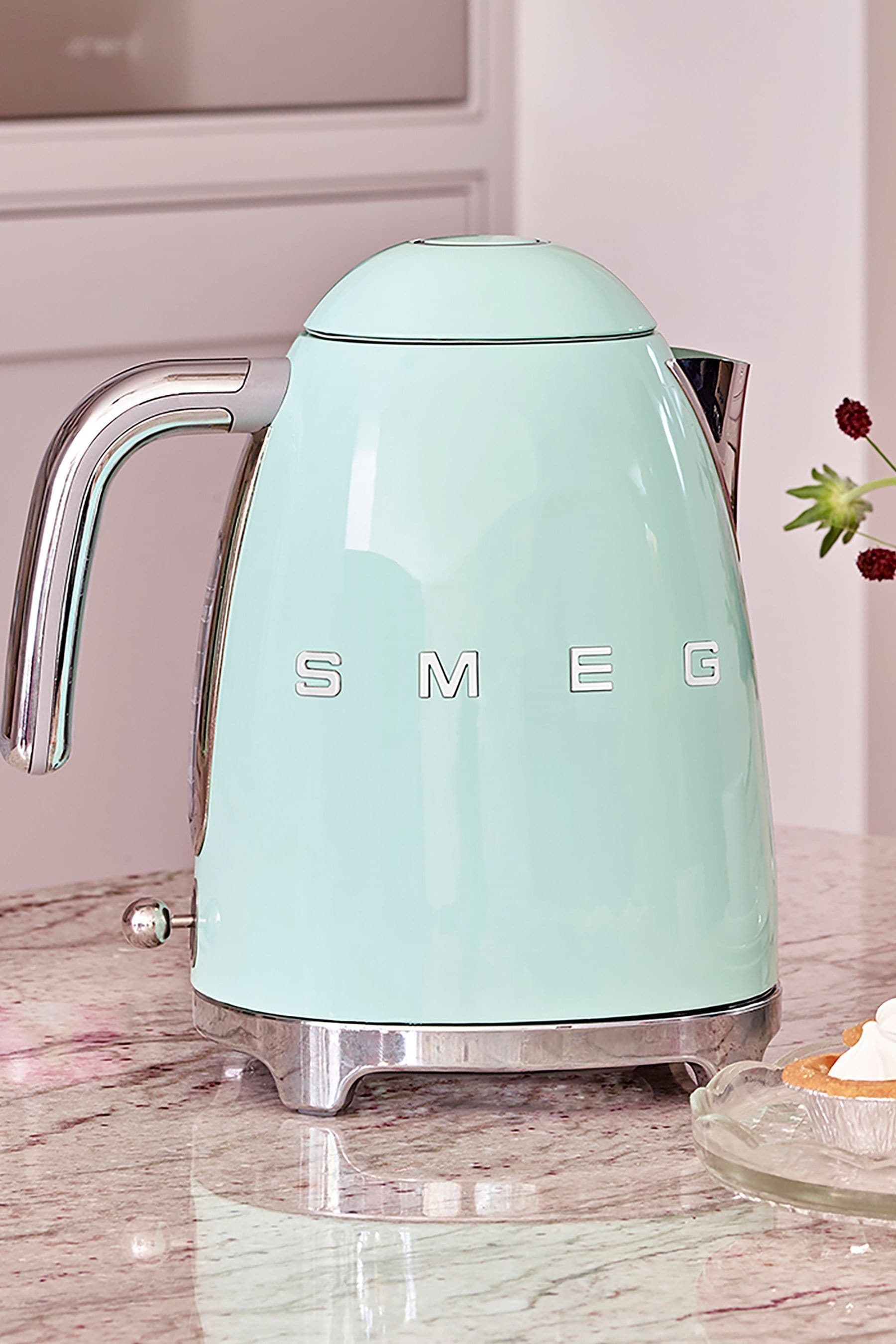 Smeg green kettle best sale