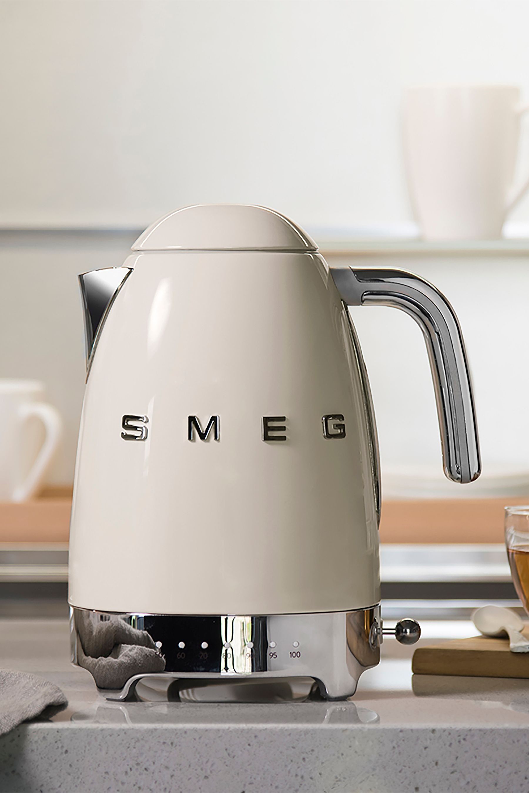 Price of smeg kettle cheap