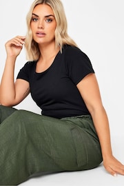 Yours Curve Green Linen Look Cargo Trousers - Image 4 of 5