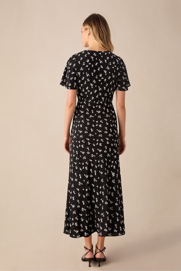 Ro&Zo Black Ditsy Floral Print Flutter Sleeve Midi Dress - Image 4 of 4