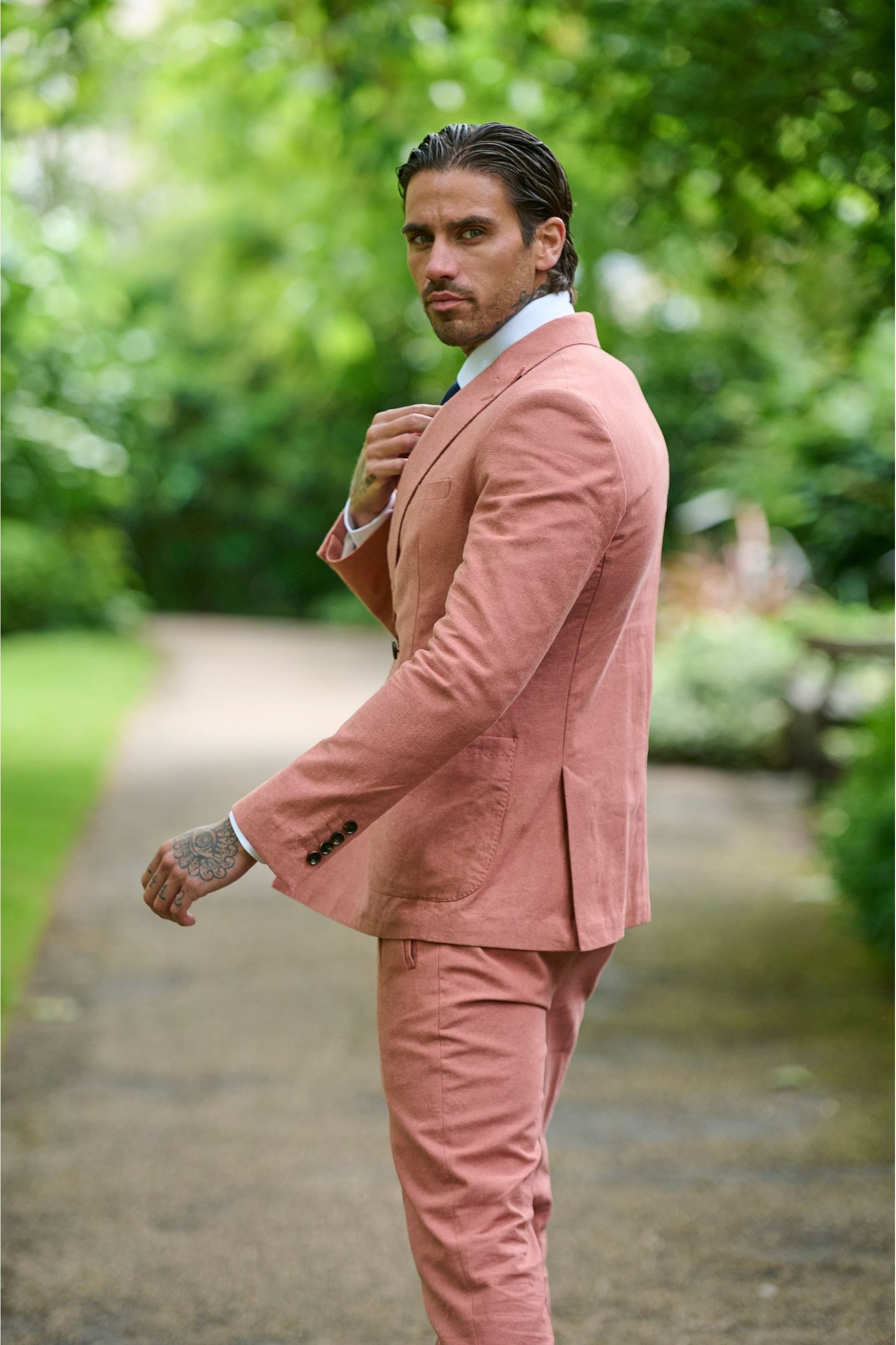 Blazer with red shirt hot sale