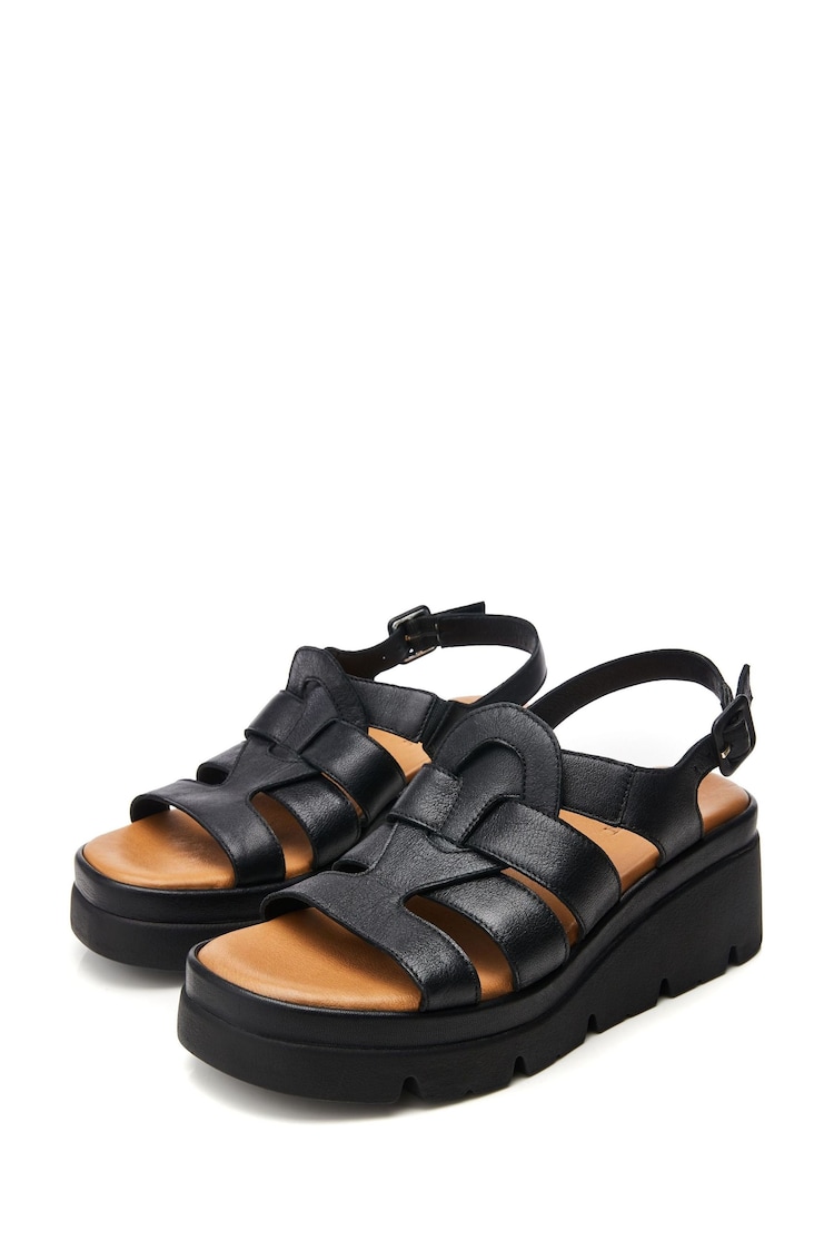 Moda in Pelle SH Strake T-Strap Fisherman Sandals on Medium  Wedges - Image 2 of 4