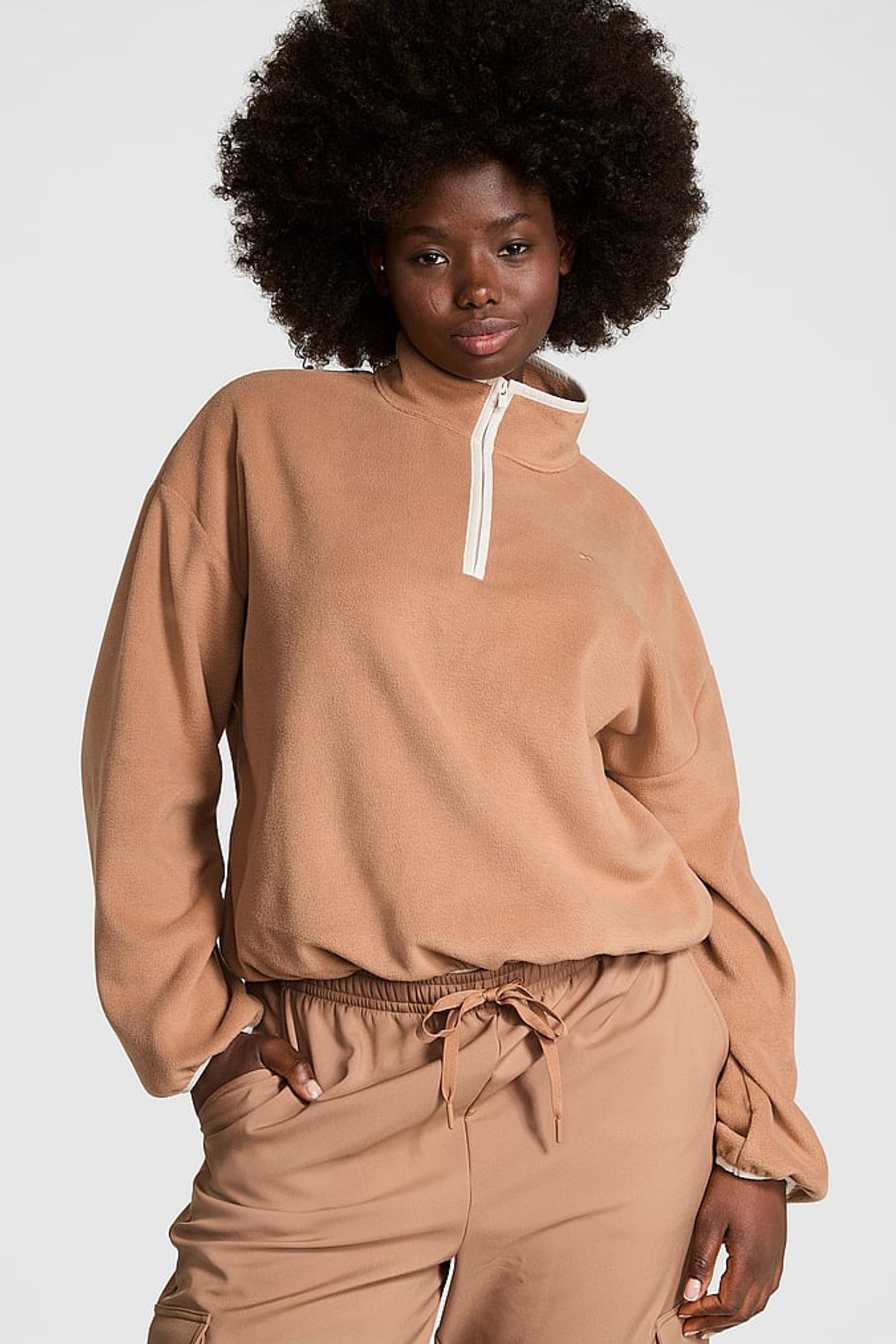 Brown fuzzy sweatshirt outlet