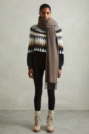 Reiss Black/Camel Indi Fuzzy Fairisle Crew Neck Jumper - Image 5 of 6