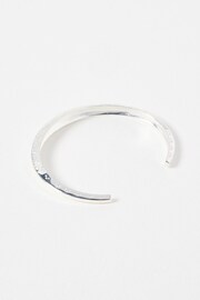 Oliver Bonas Silver Tone Susan Scalloped Engraved Bangle - Image 4 of 5