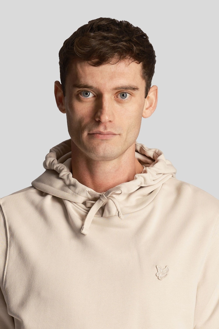 Lyle & Scott Cream Tonal Eagle Pullover 100% Cotton Hoodie - Image 4 of 4