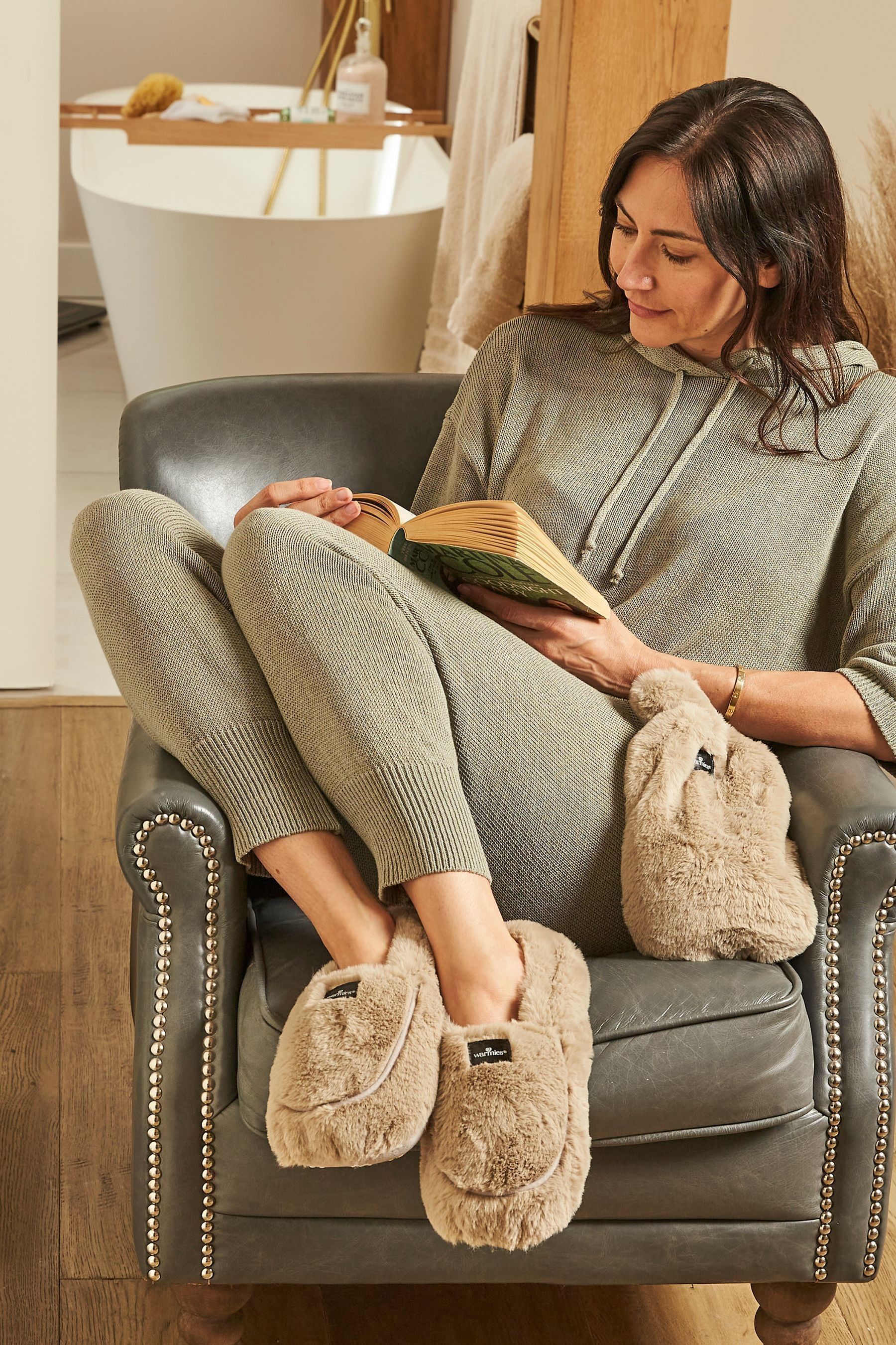 Next luxury slippers top