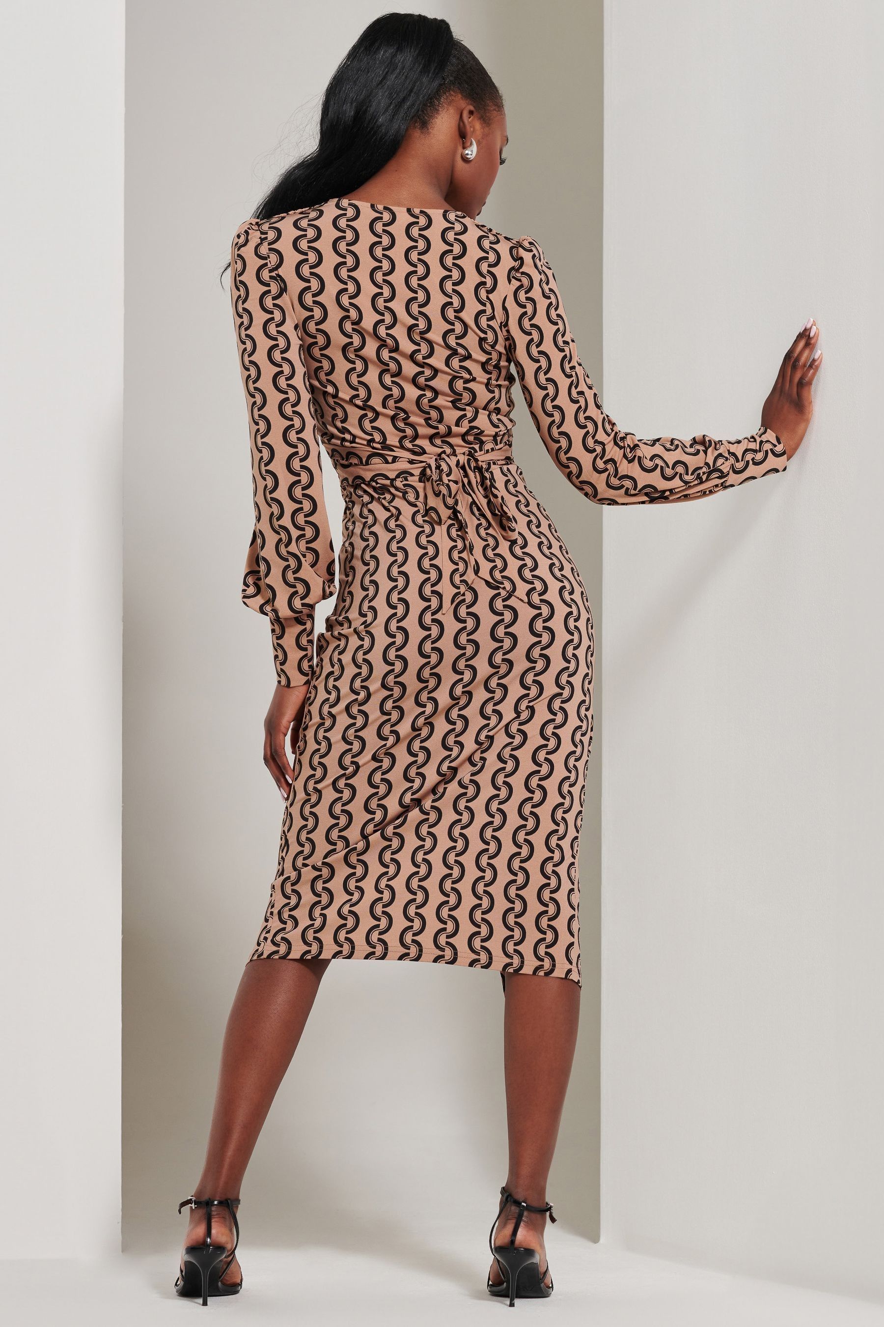 Pencil dress with sleeves australia hotsell