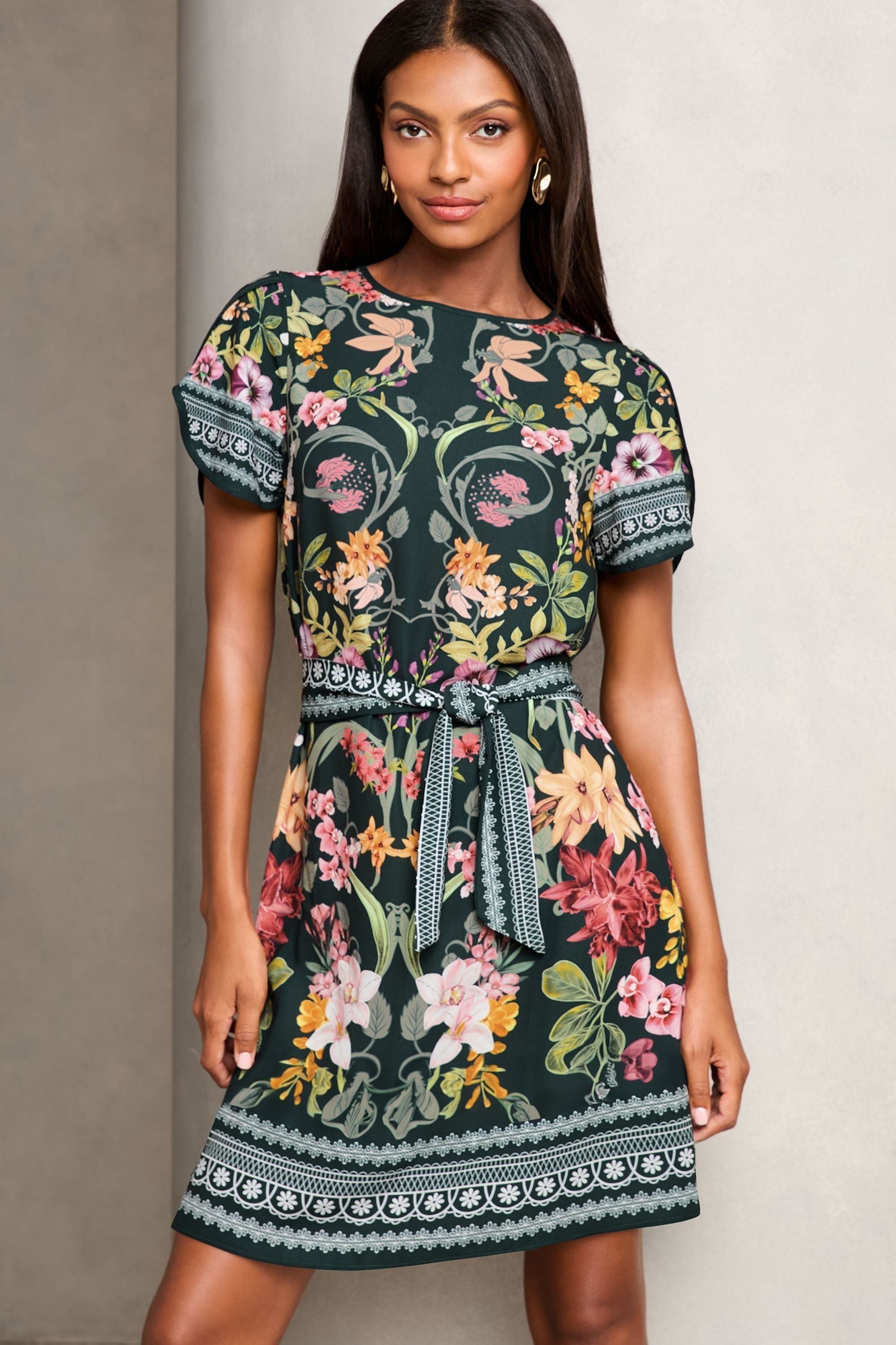 Lipsy kia border print shift dress 2025