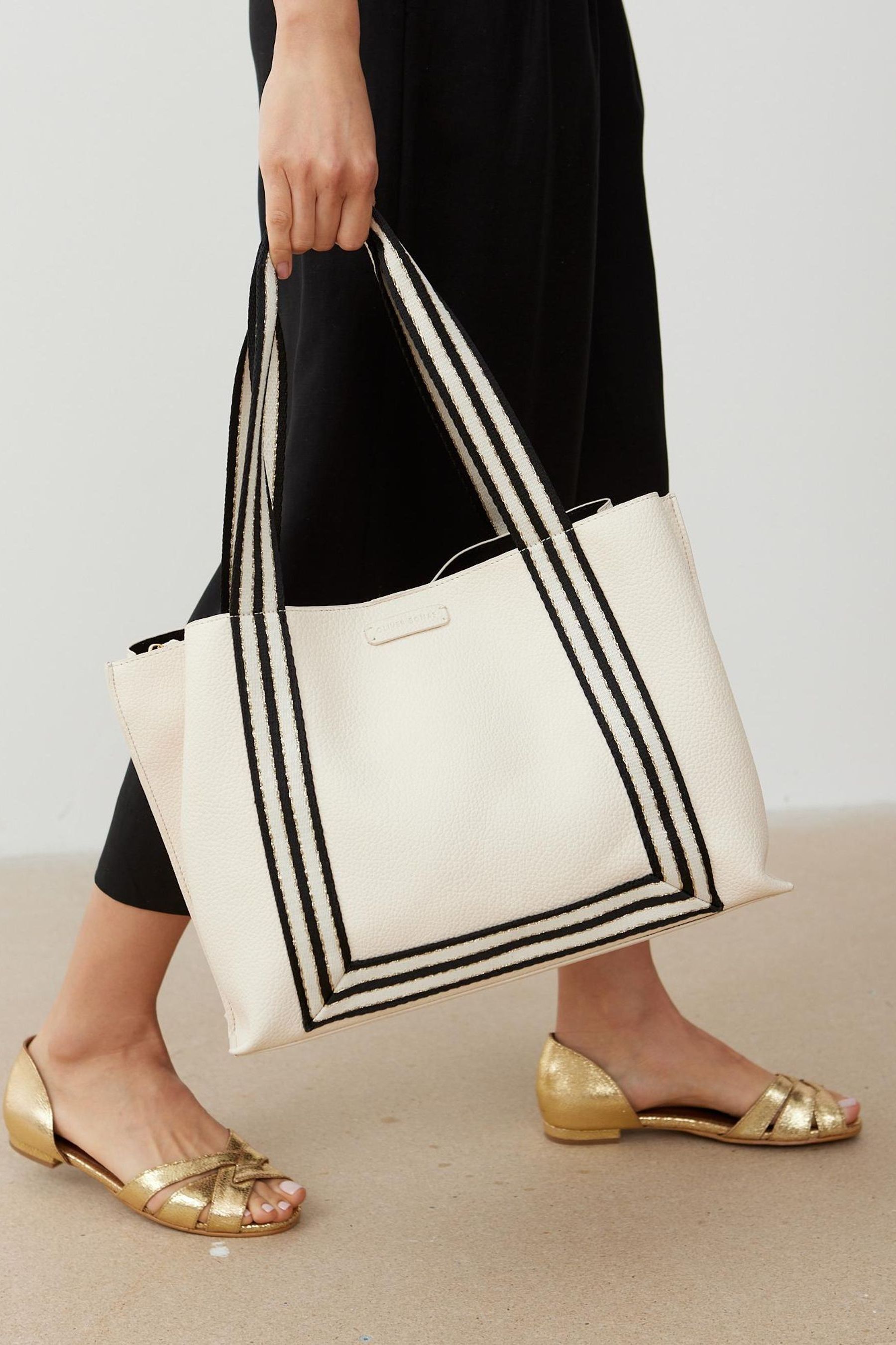 Oliver bonas tote bag shop