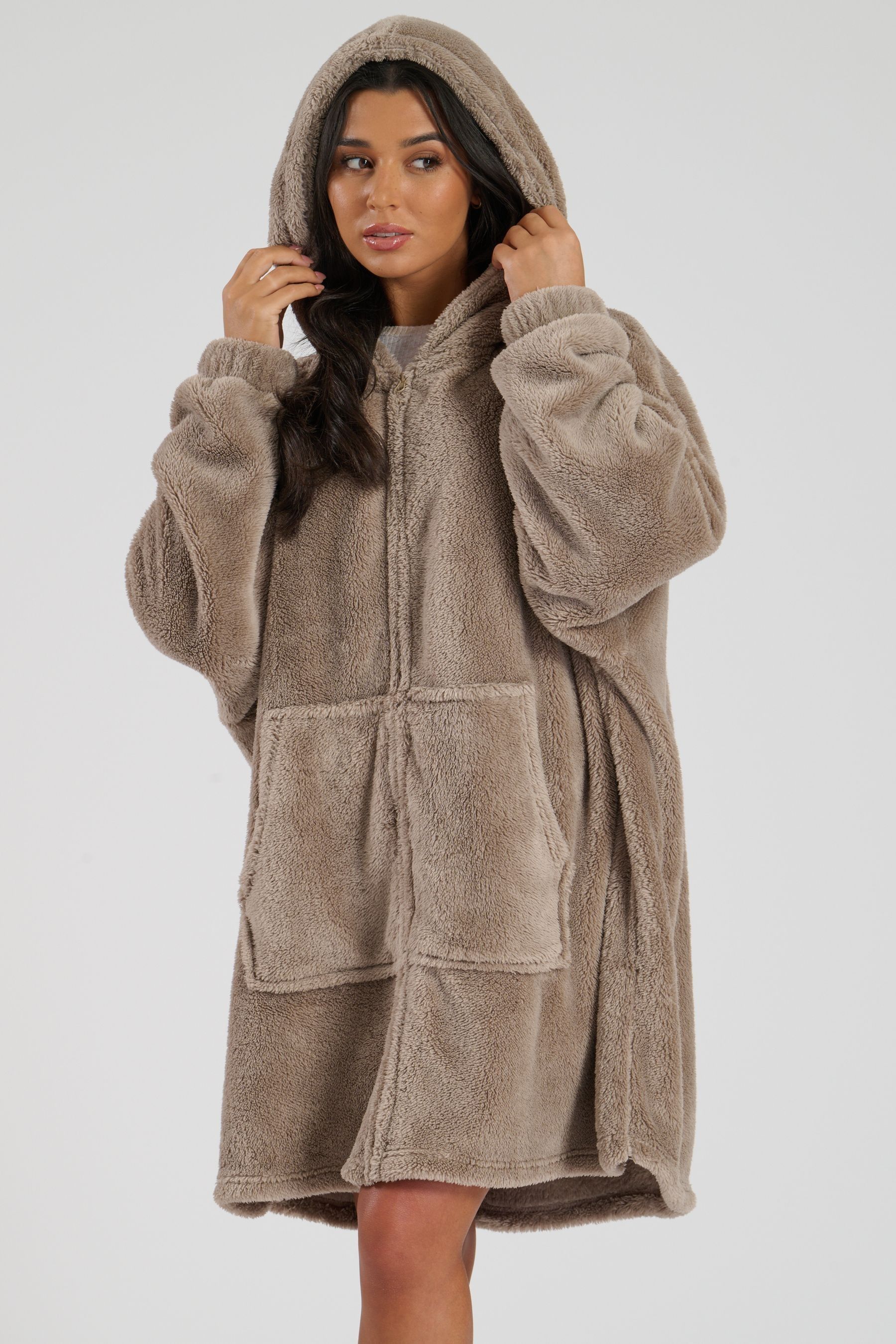 Snuggle hoodie 2025