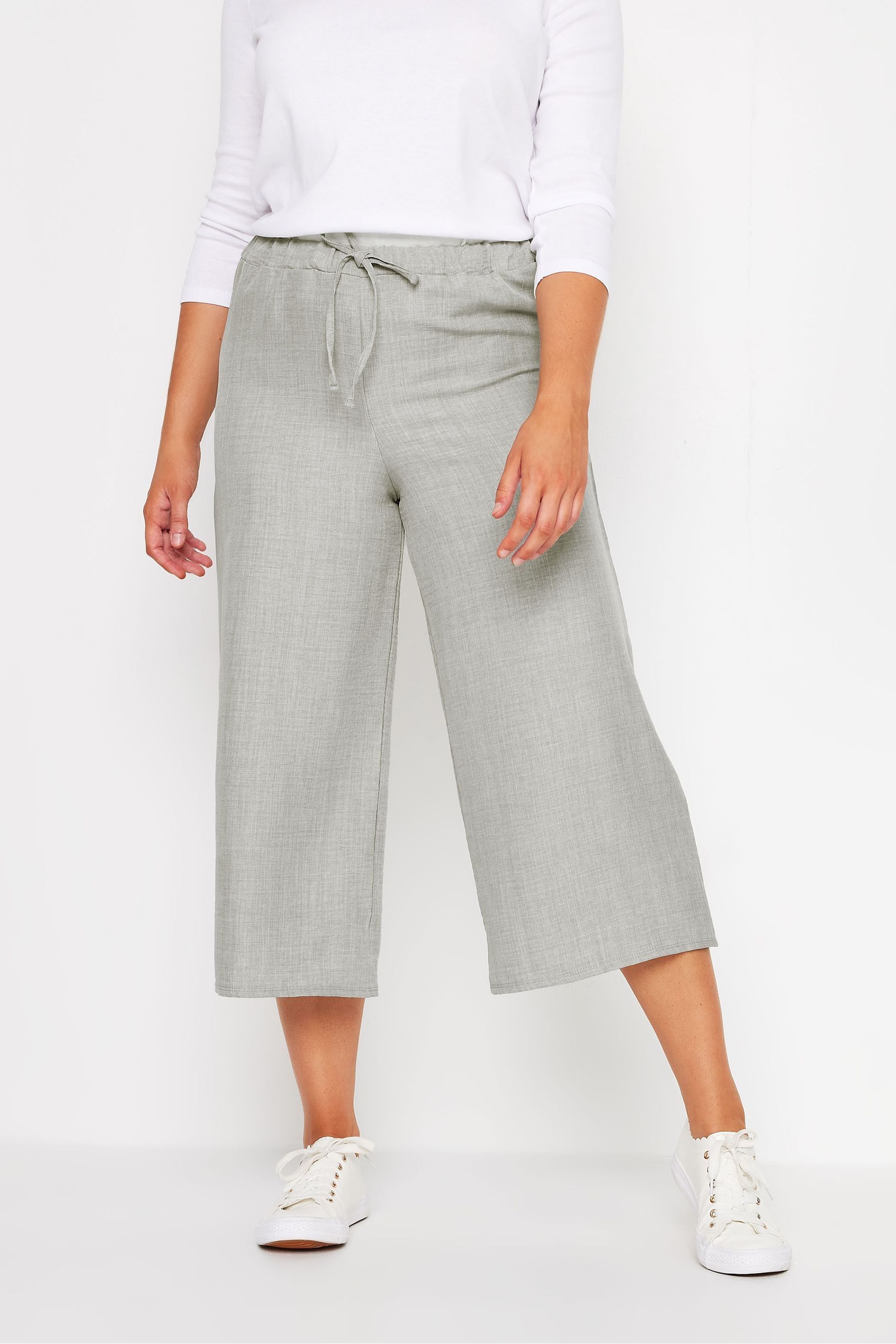 M&co linen trousers top