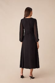 Ro&Zo Ruched Waist Black Dress - Image 3 of 4