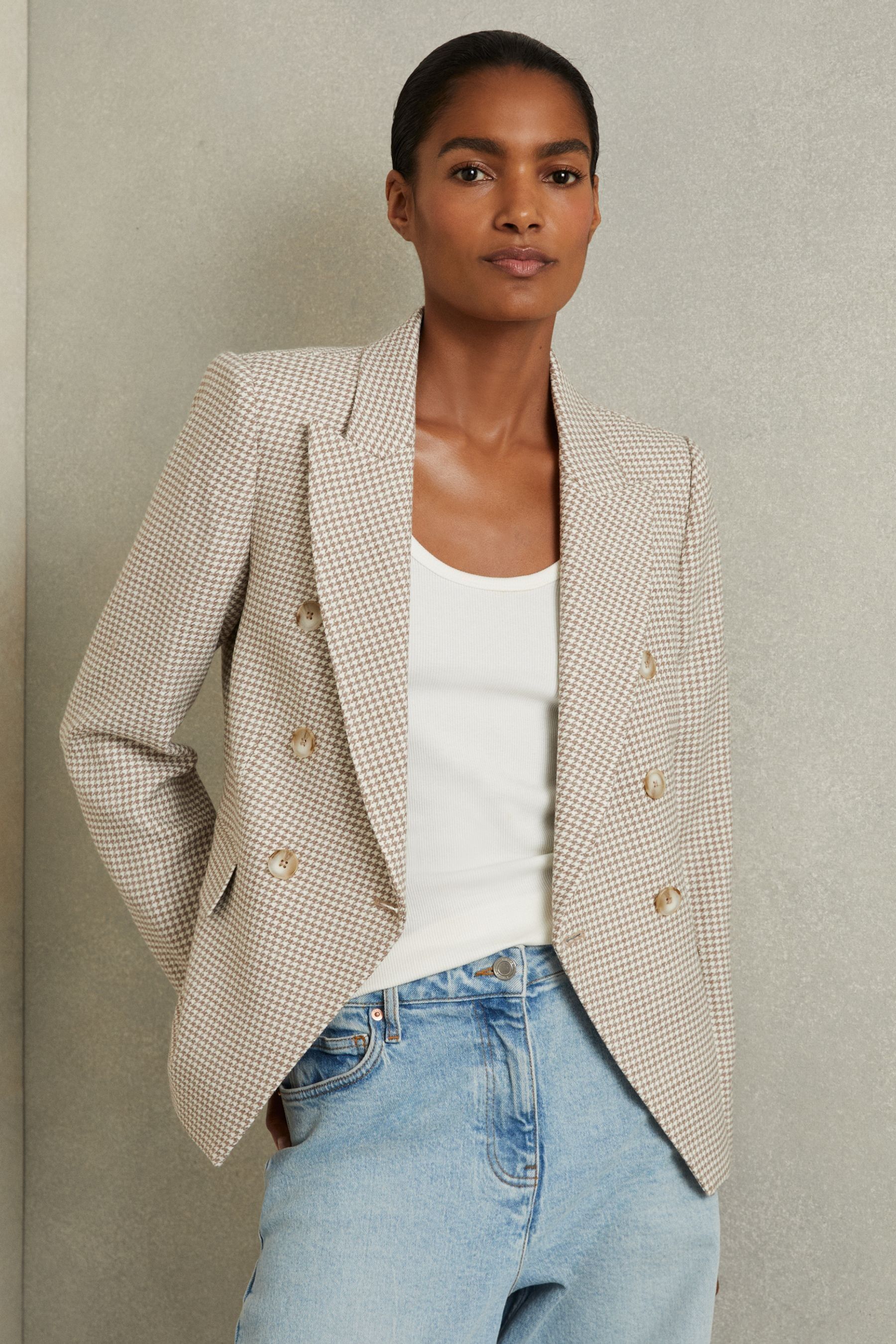 Buy Reiss Beige Check Elisa Wool Blend Double Breasted Dogtooth Blazer from Next Canada