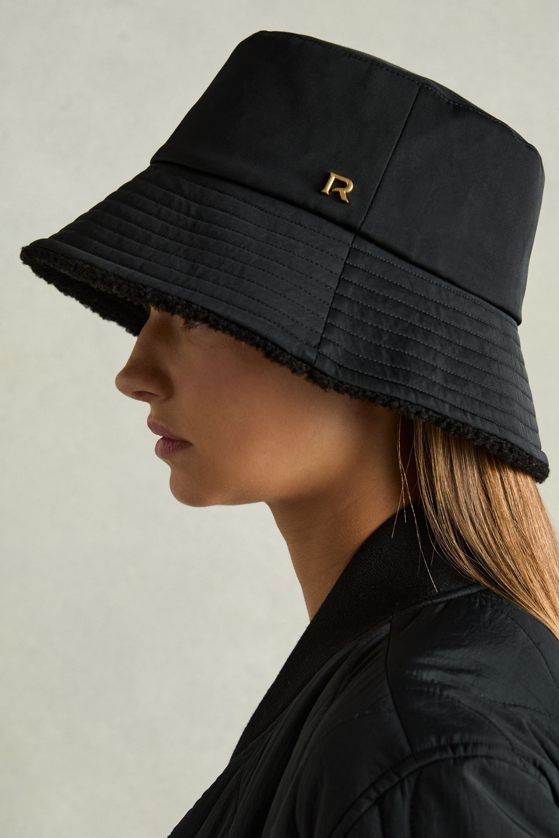 Bucket hat fleece discount