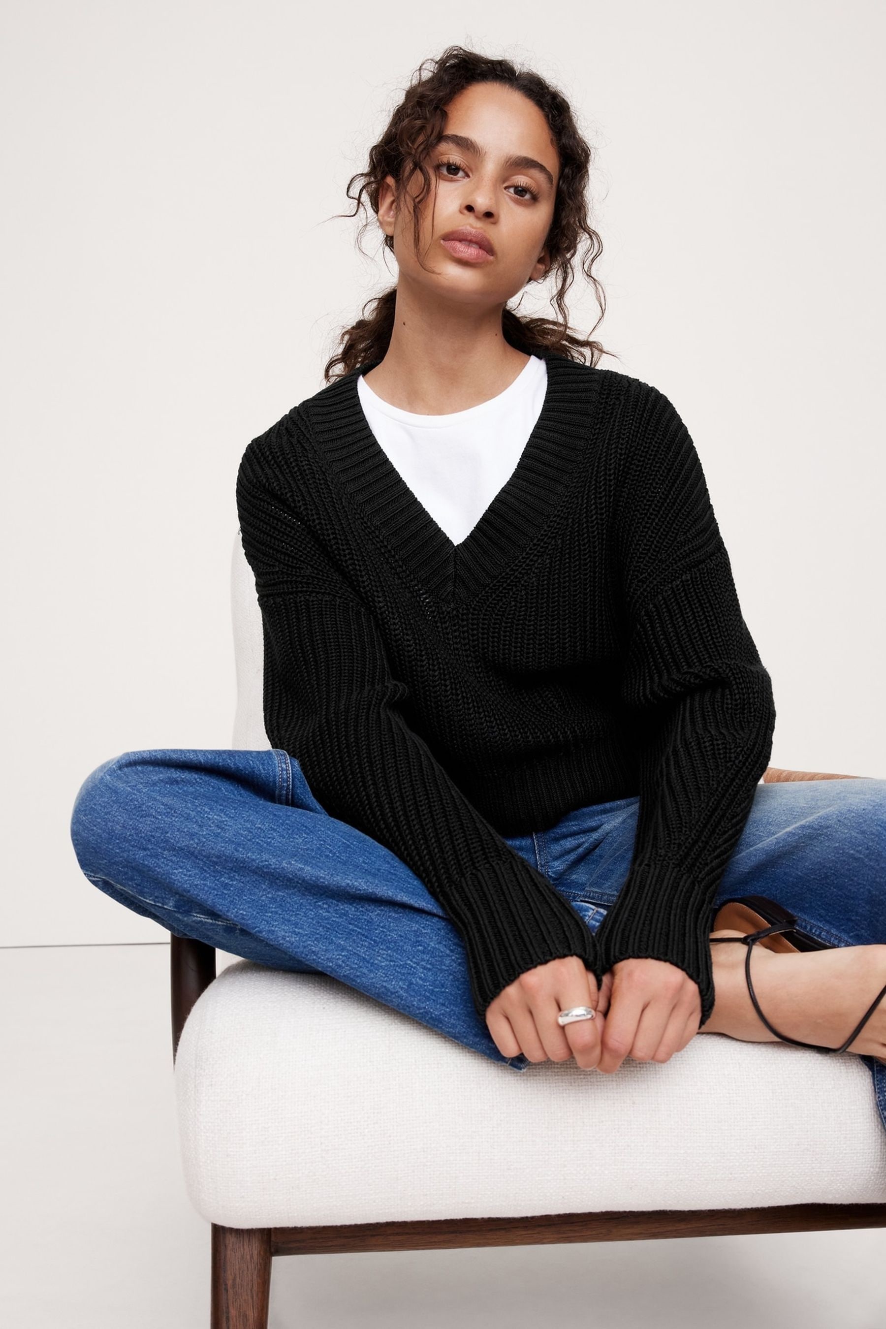 Buy Banana Republic Black Oversized Cropped V Neck Cotton Jumper from Next Luxembourg