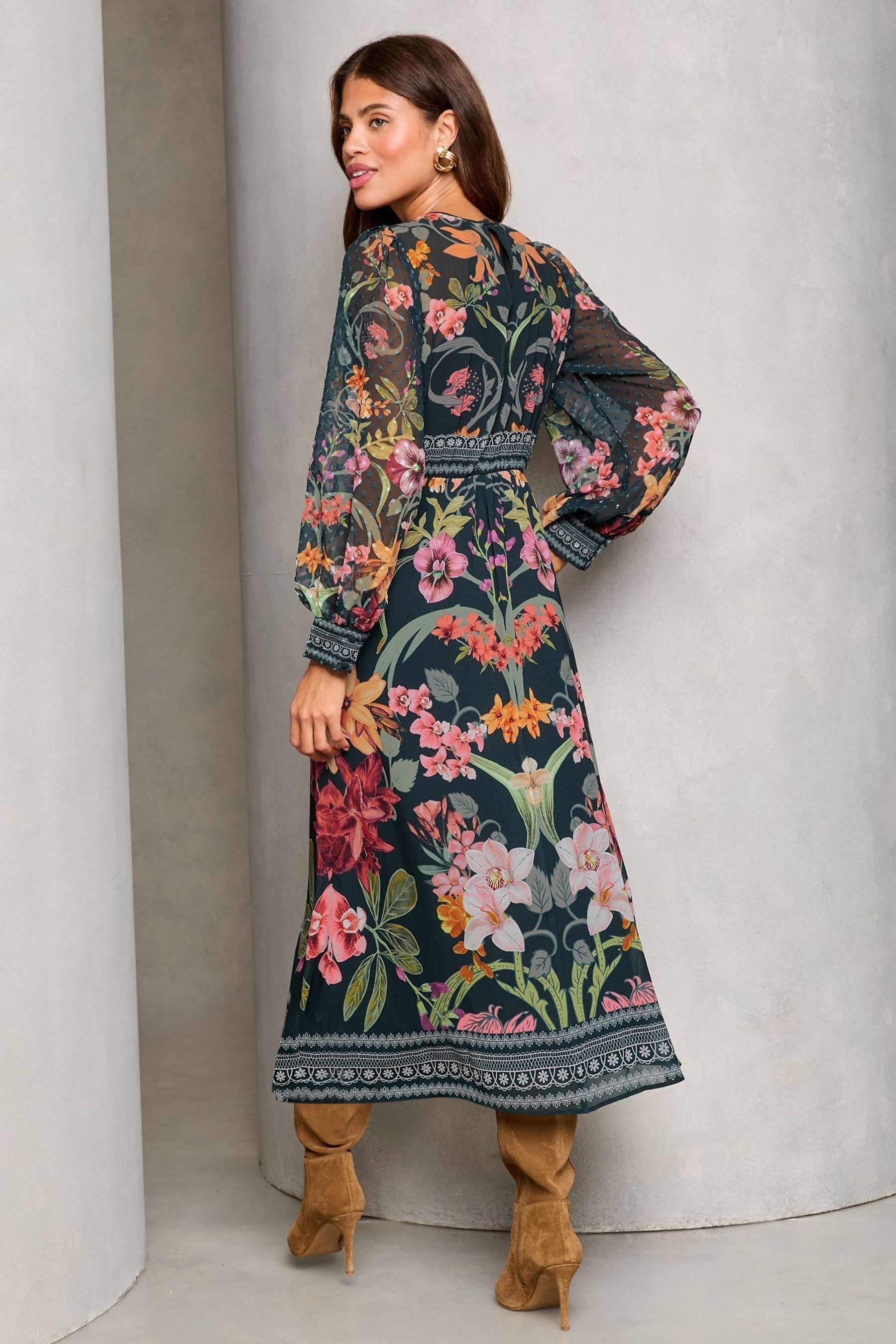 Buy Lipsy Black Floral Petite Printed Woven Long Sleeve Underbust Midi Dress from Next United Arab Emirates