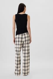 Gap White Relaxed Flannel Pyjama Trousers - Image 2 of 4