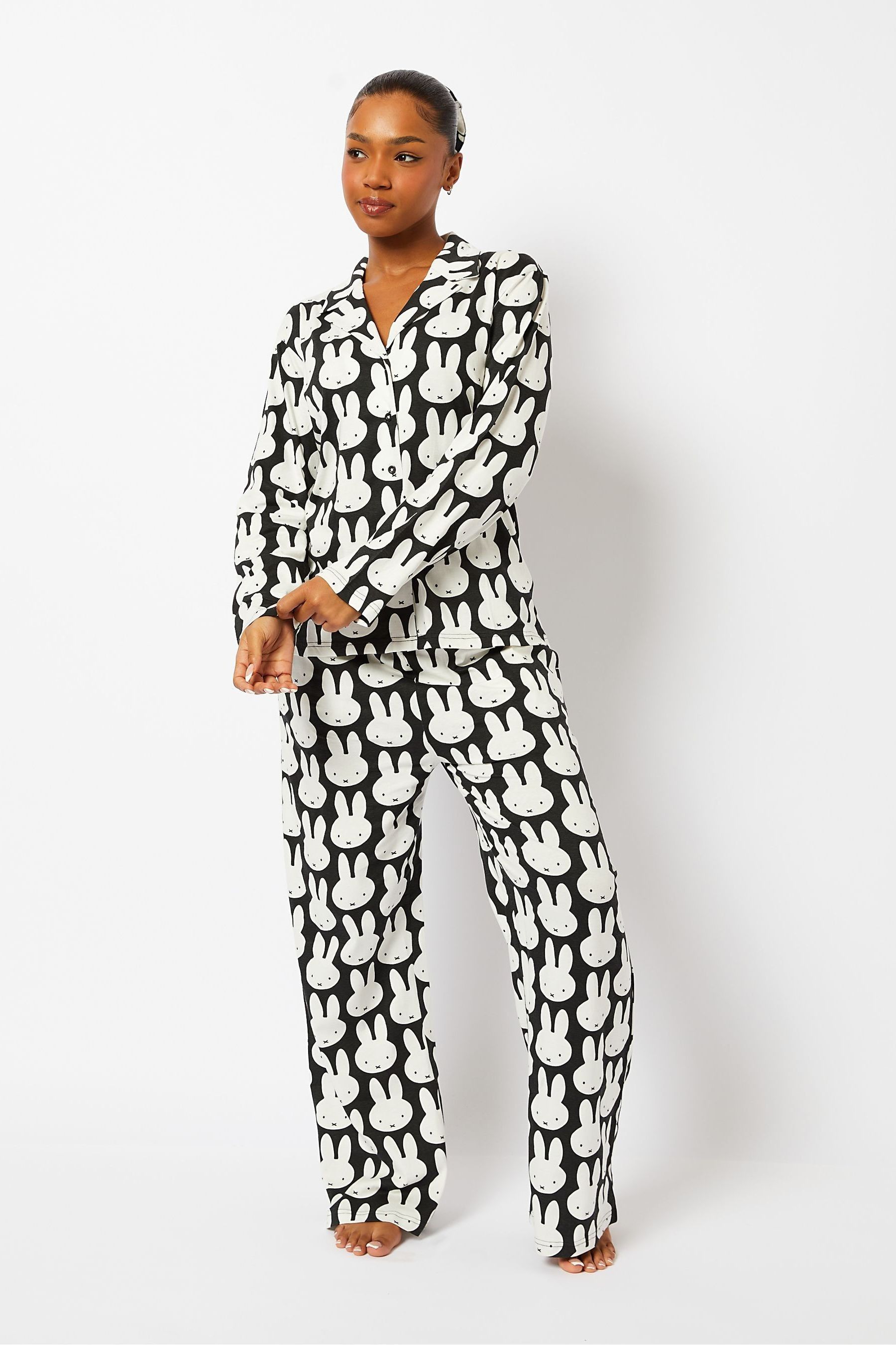 Alice in wonderland pyjamas clearance