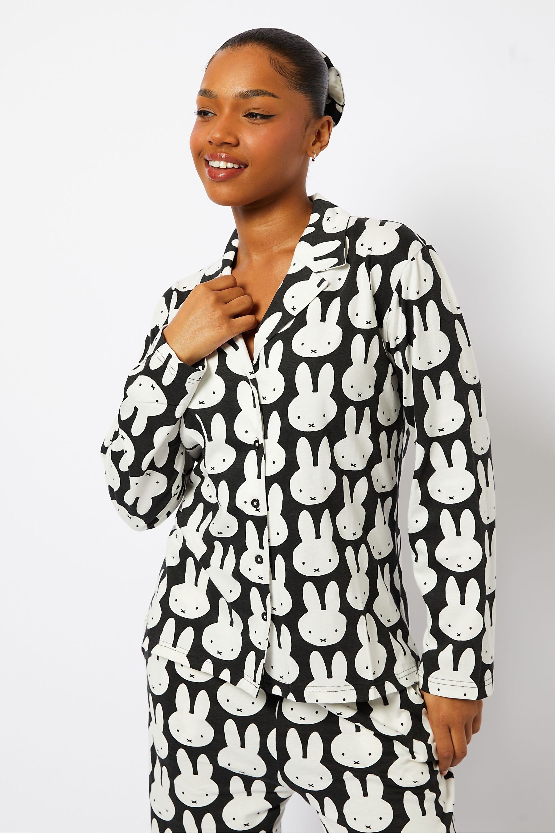 Alice in wonderland pyjamas deals