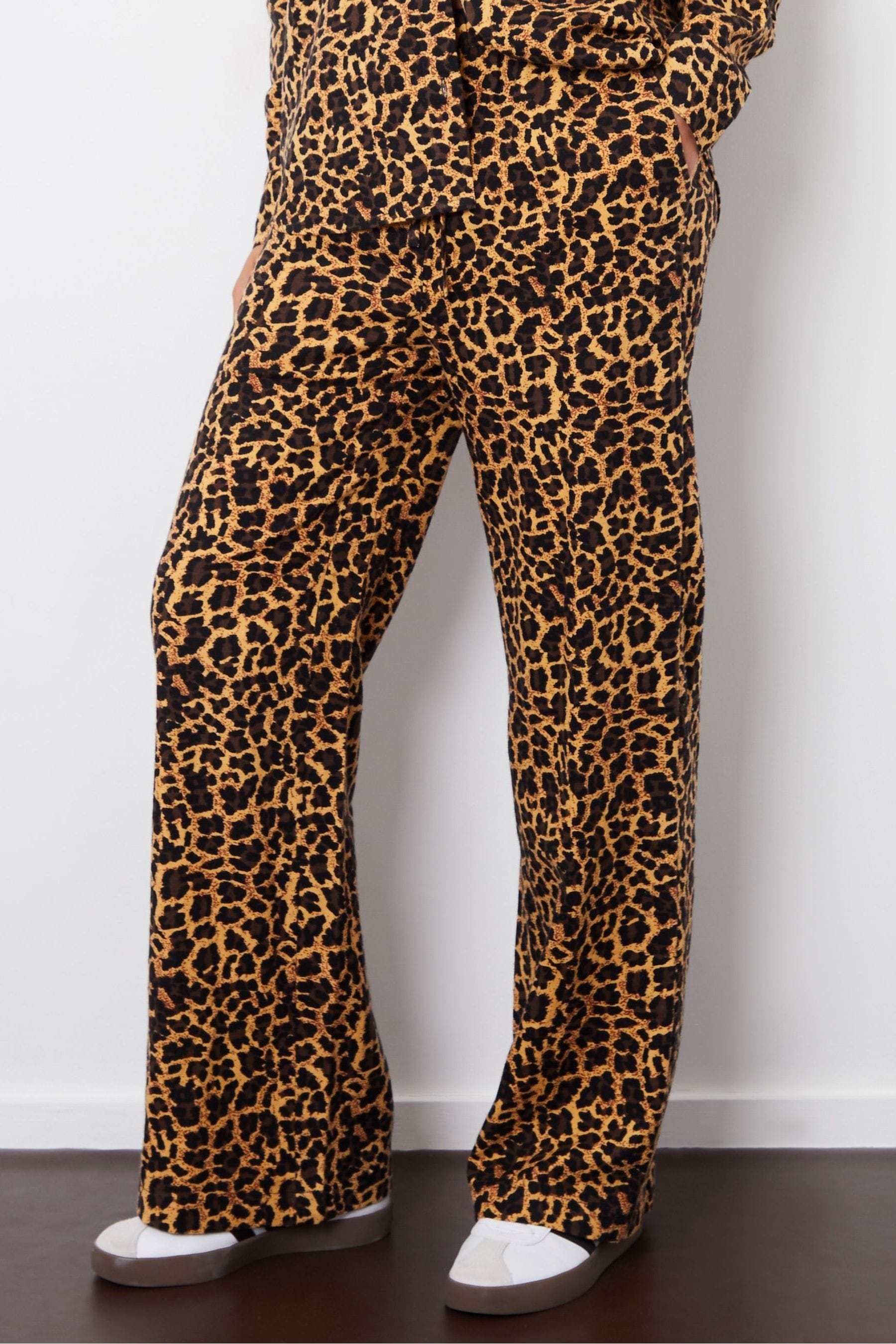Buy Threadbare Leopard Print Ladies Lakeleo Wide Leg Linen Trousers from Next Luxembourg