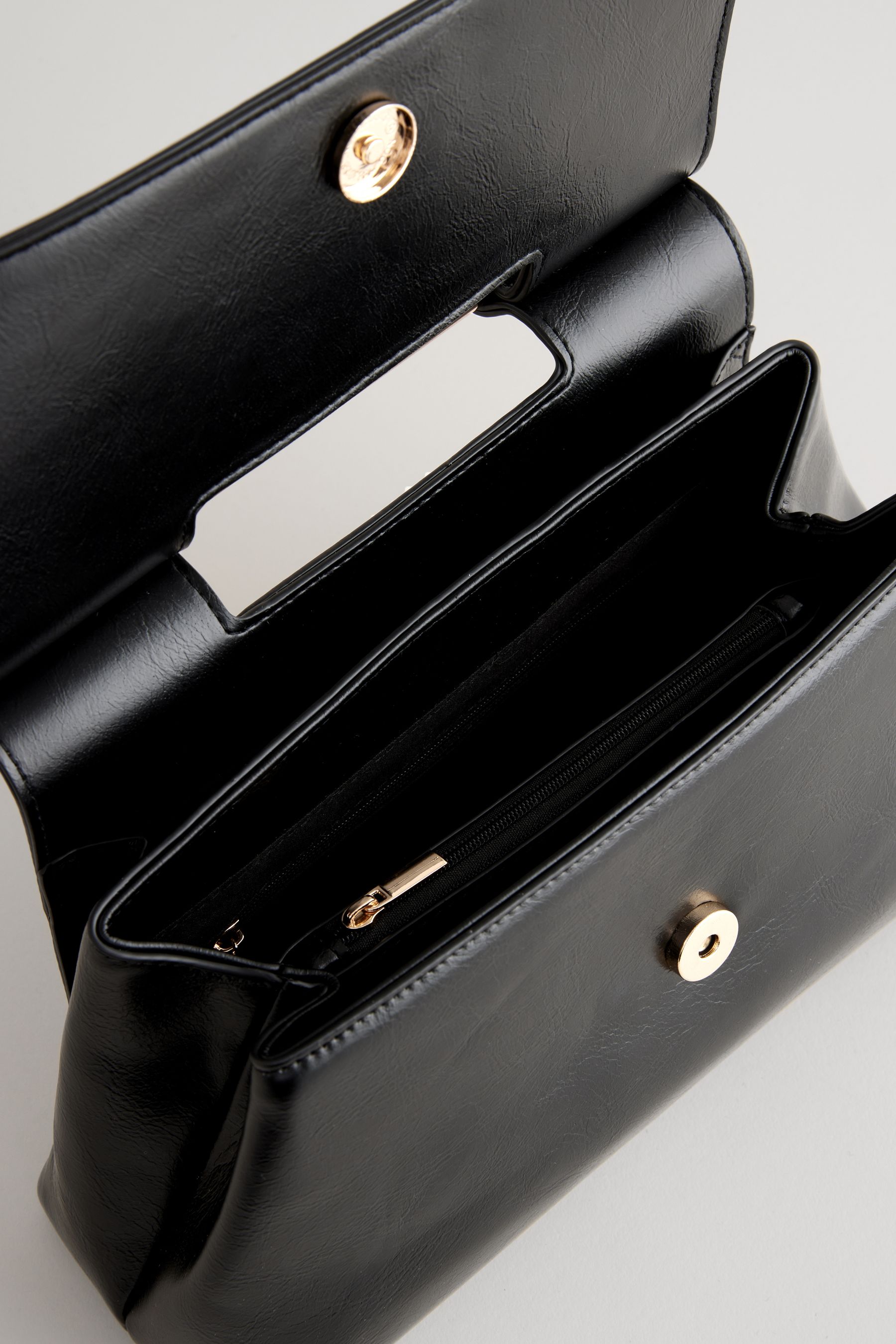 Black clutch with handle deals