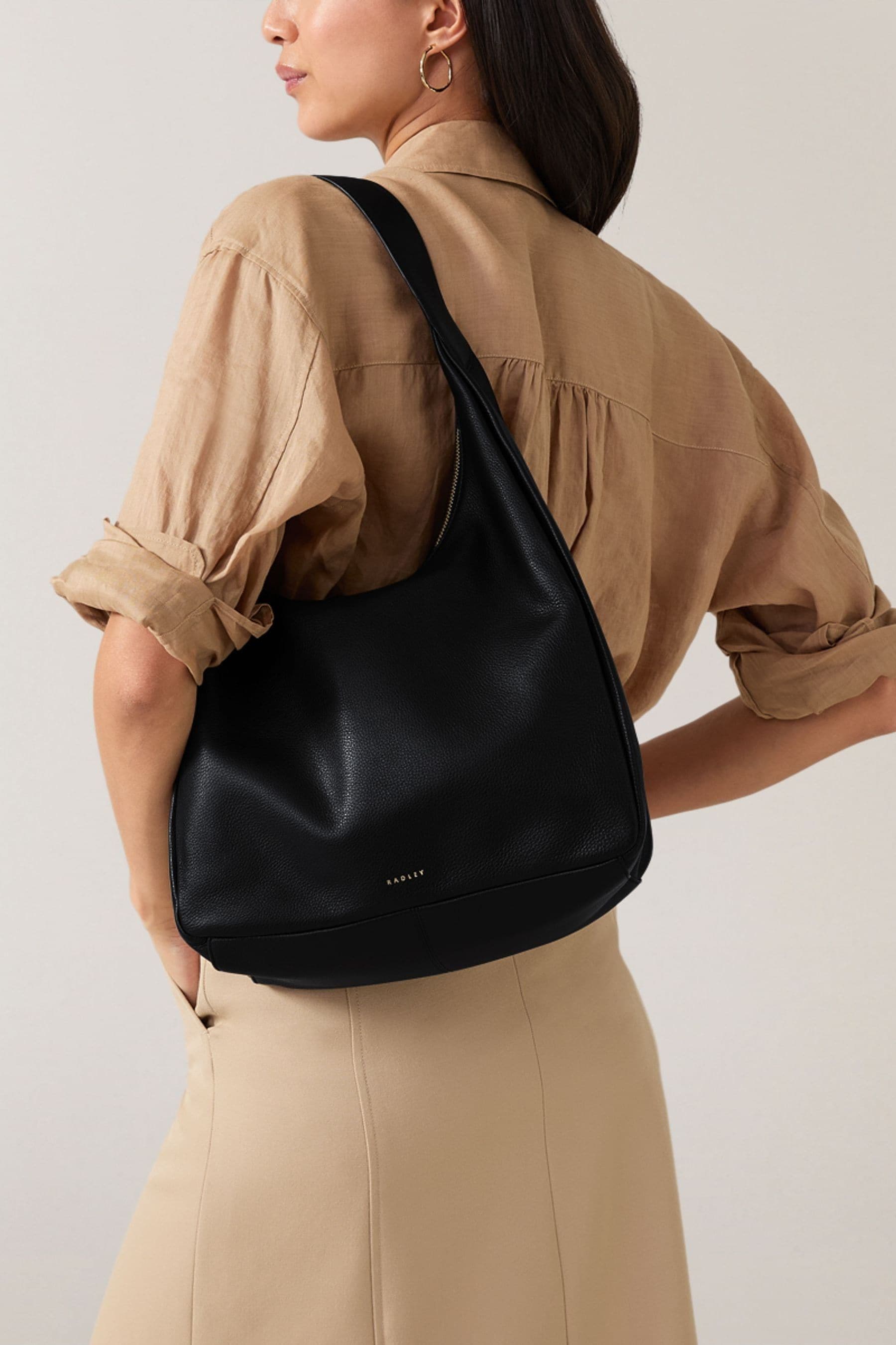 Zip top shoulder bag top