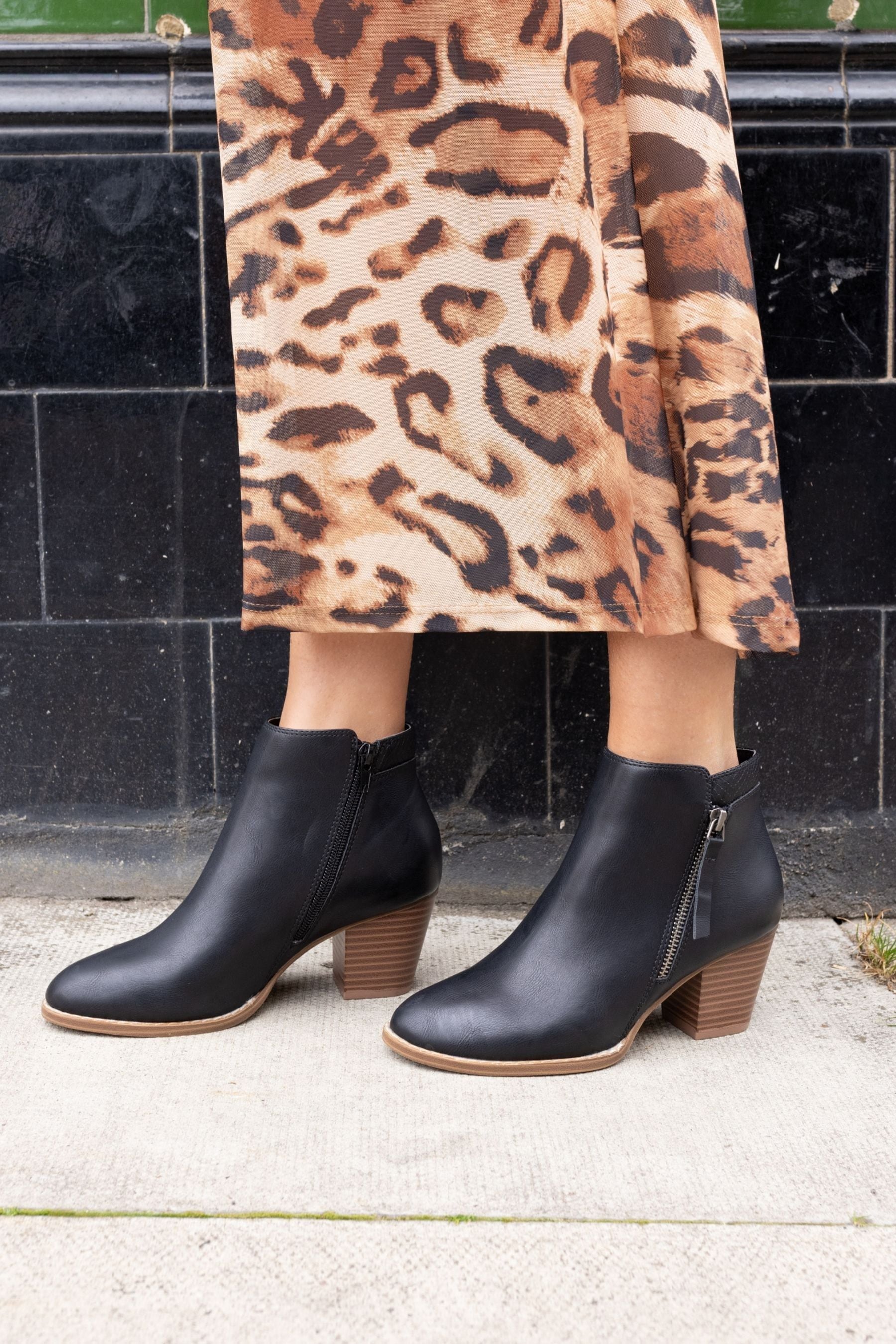 High heel booties canada deals