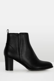 Novo Black Wide Fit Vienna Block Heel Chelsea Boots - Image 2 of 6