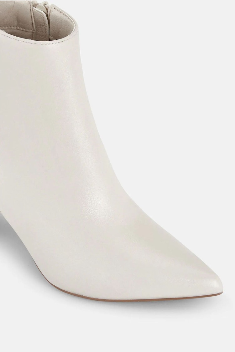 Novo Cream Slim Harlie Block Heel Point Ankle Boots - Image 6 of 6