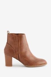 Novo Brown Regular Fit Vienna Block Heel Chelsea Boots - Image 1 of 1