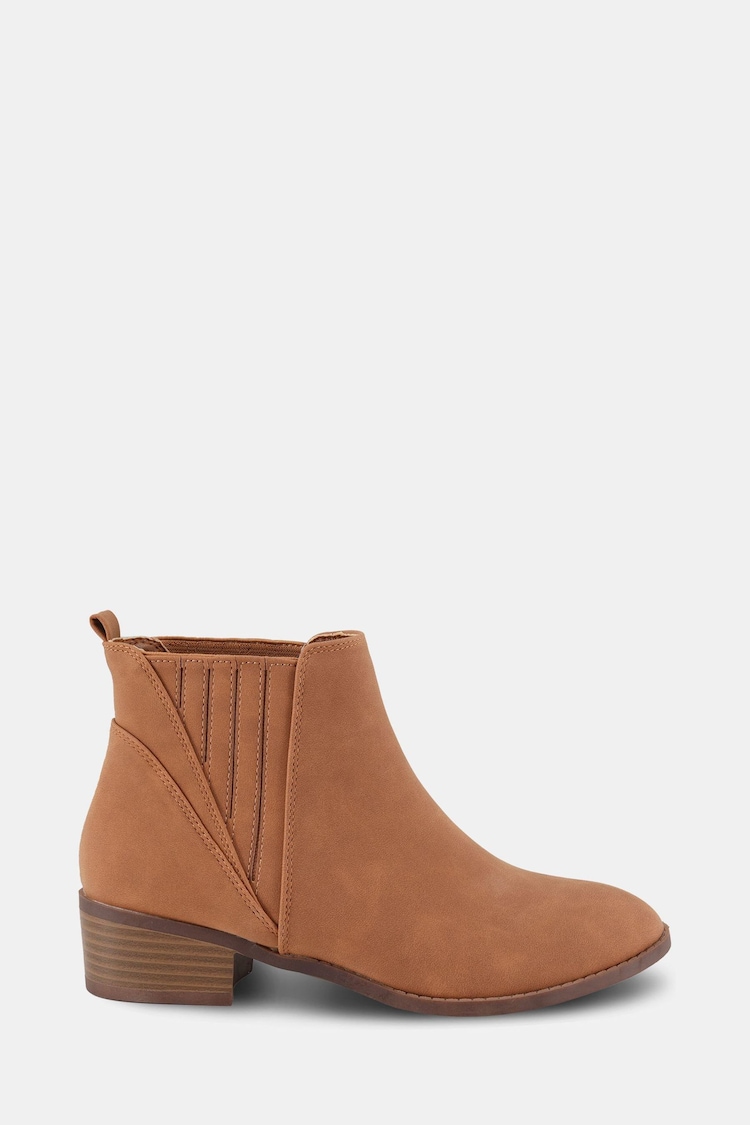 Novo Brown Wide Fit Dillion Low Ankle Chelsea Boots - Image 2 of 6