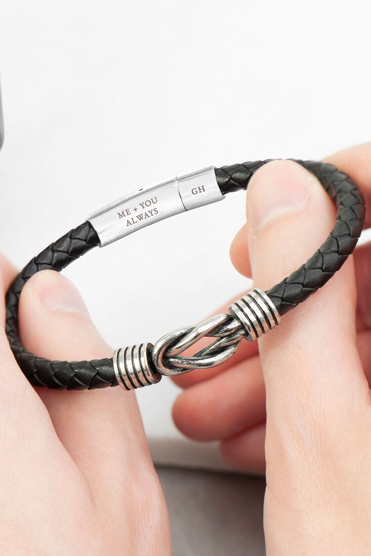 Treat Republic Personalised Mens Infinity Knot Leather Black Bracelet - Image 3 of 5