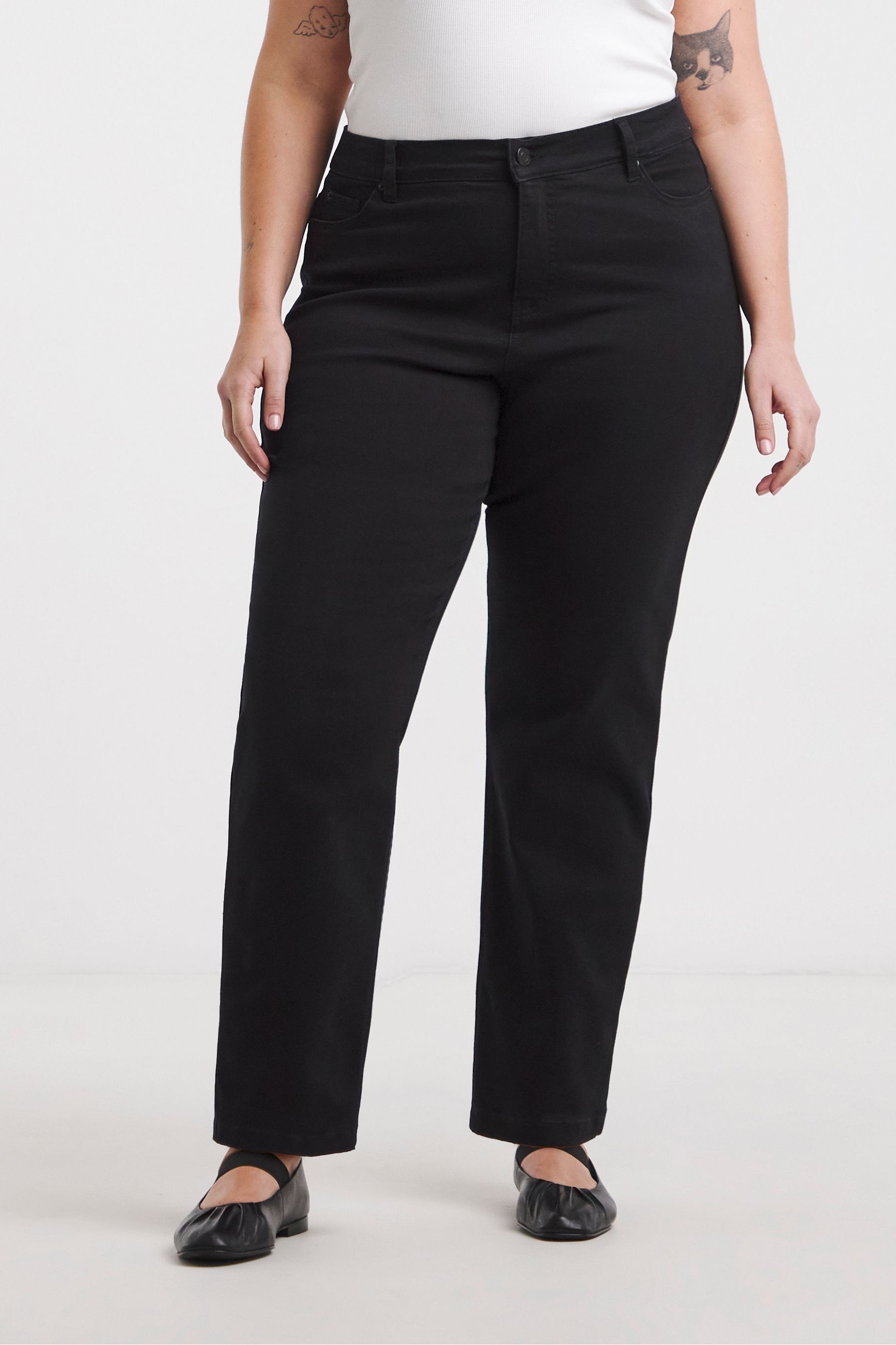 Buy Simply Be Black Petite 24 7 Straight Leg Jeans from Next Luxembourg