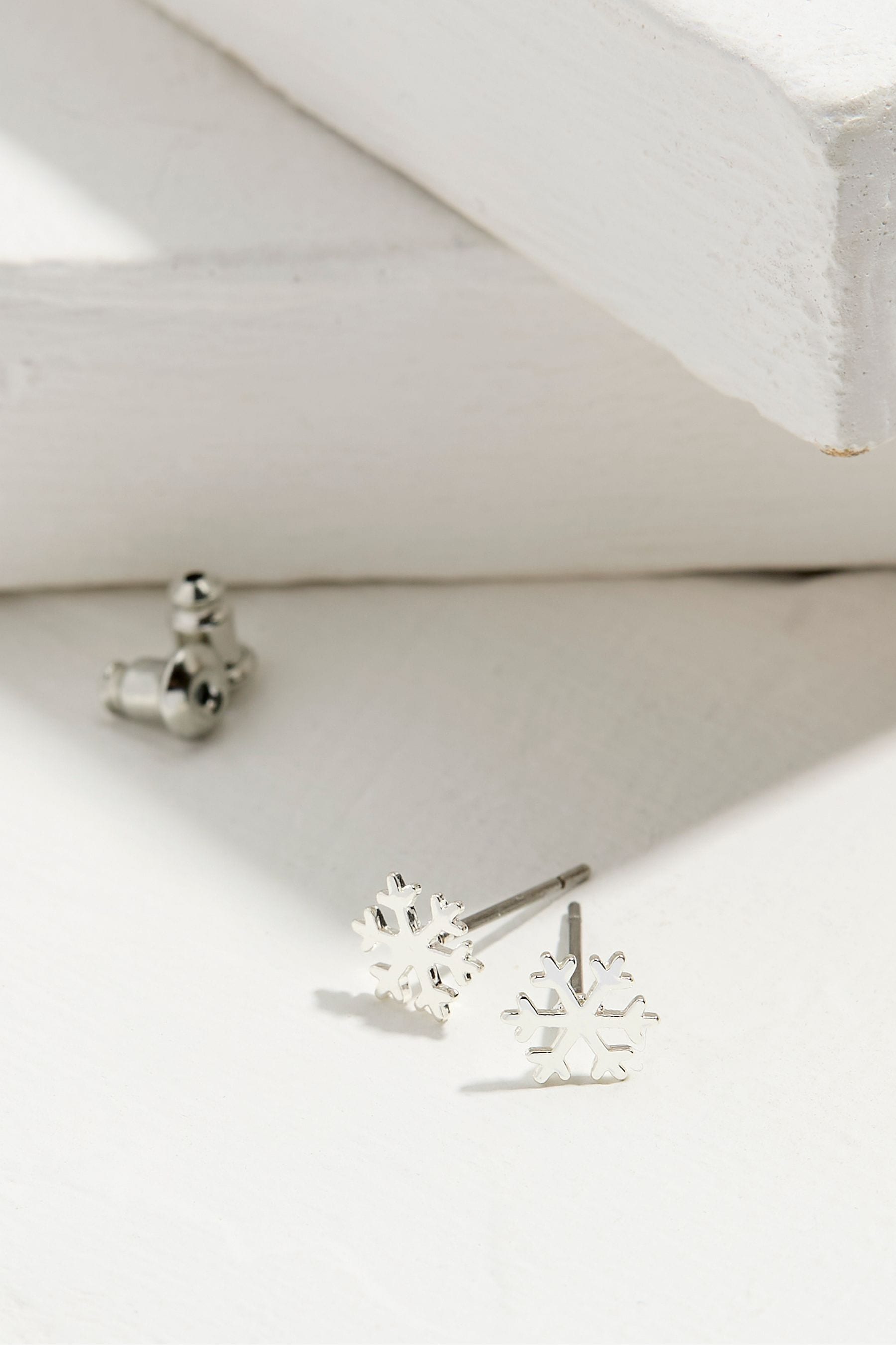 Snowflake studs cheap