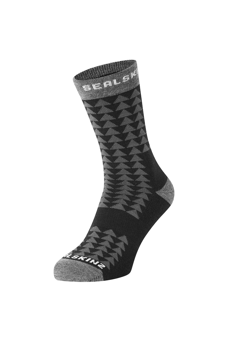 Sealskinz Hilgay Merino Mid Length Running Socks - Image 1 of 2