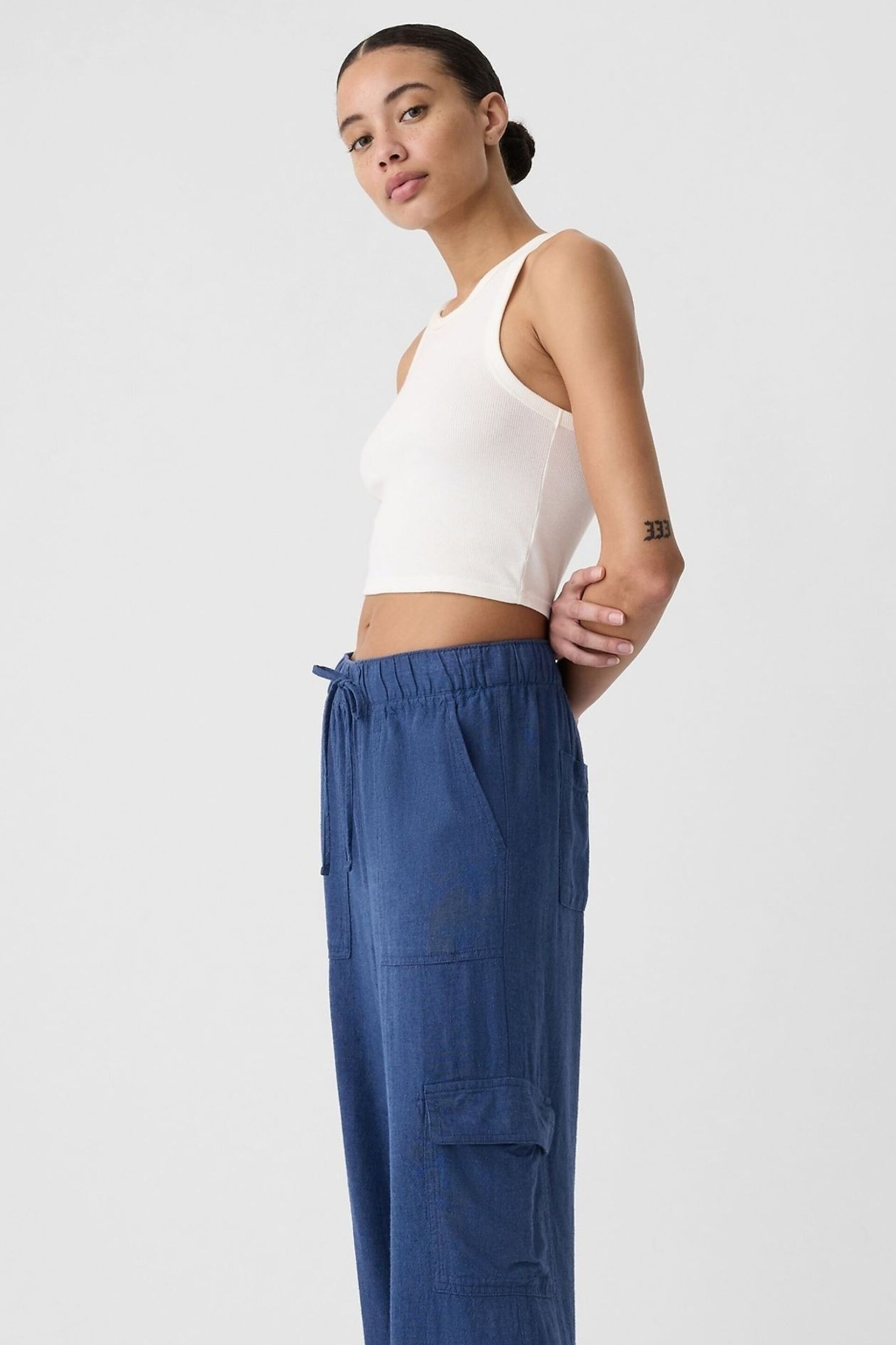 Gap Blue Linen Blend Wide Leg Cargo Pull On Trousers - Image 1 of 4