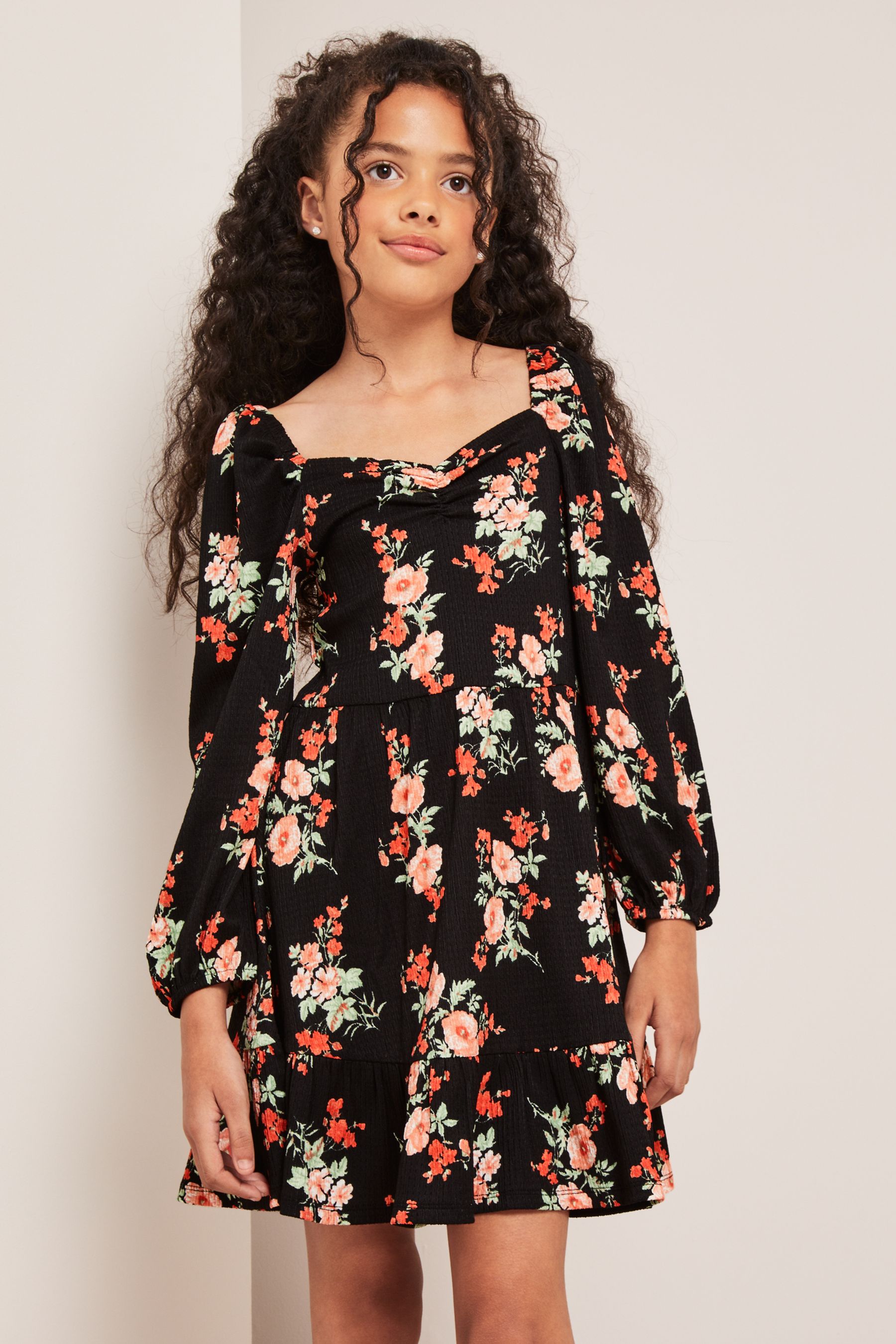 Lipsy floaty dress on sale