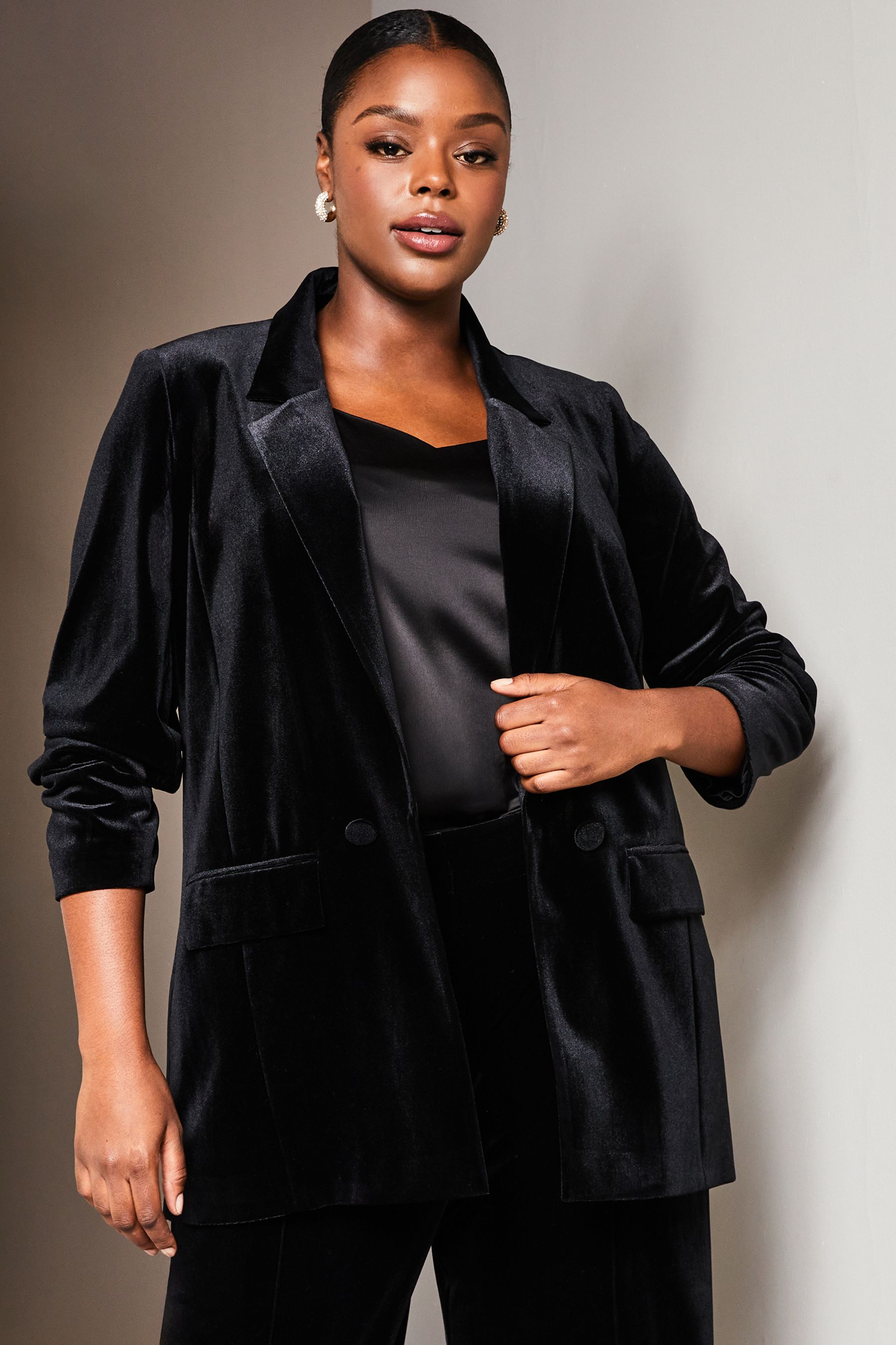 Black velvet blazer next clearance