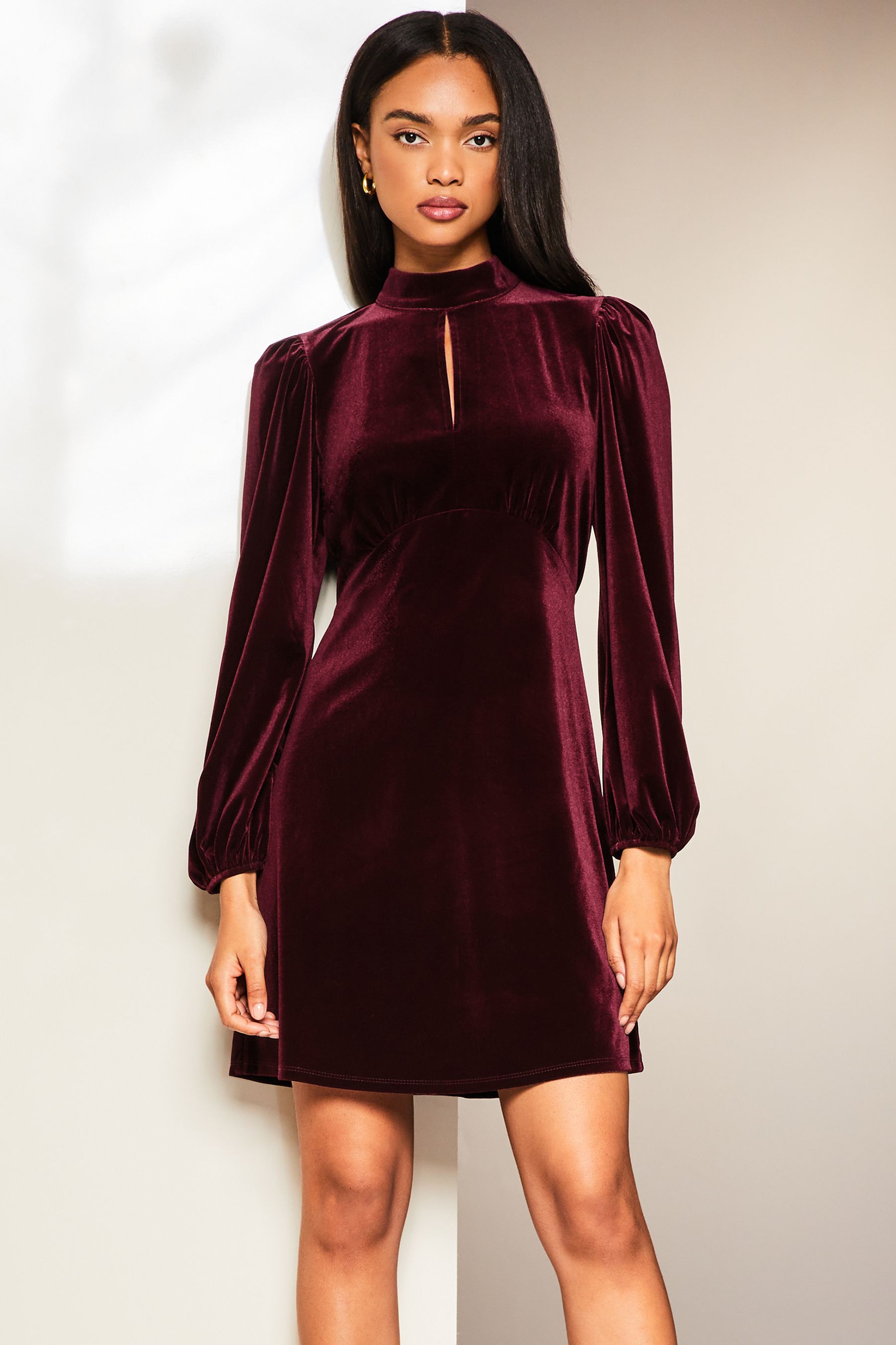 Mini red velvet dress clearance