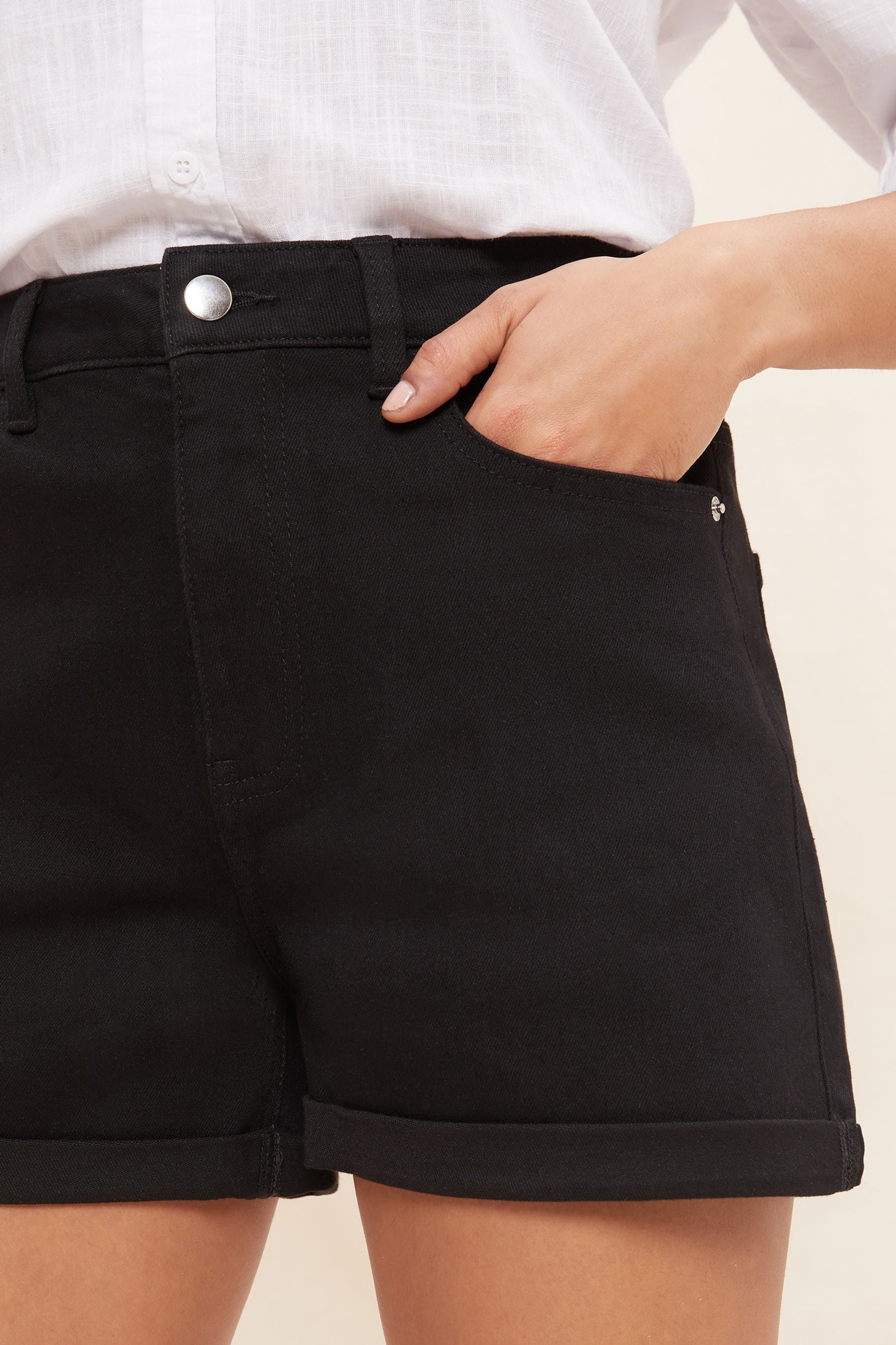 Boyfriend shorts black outlet