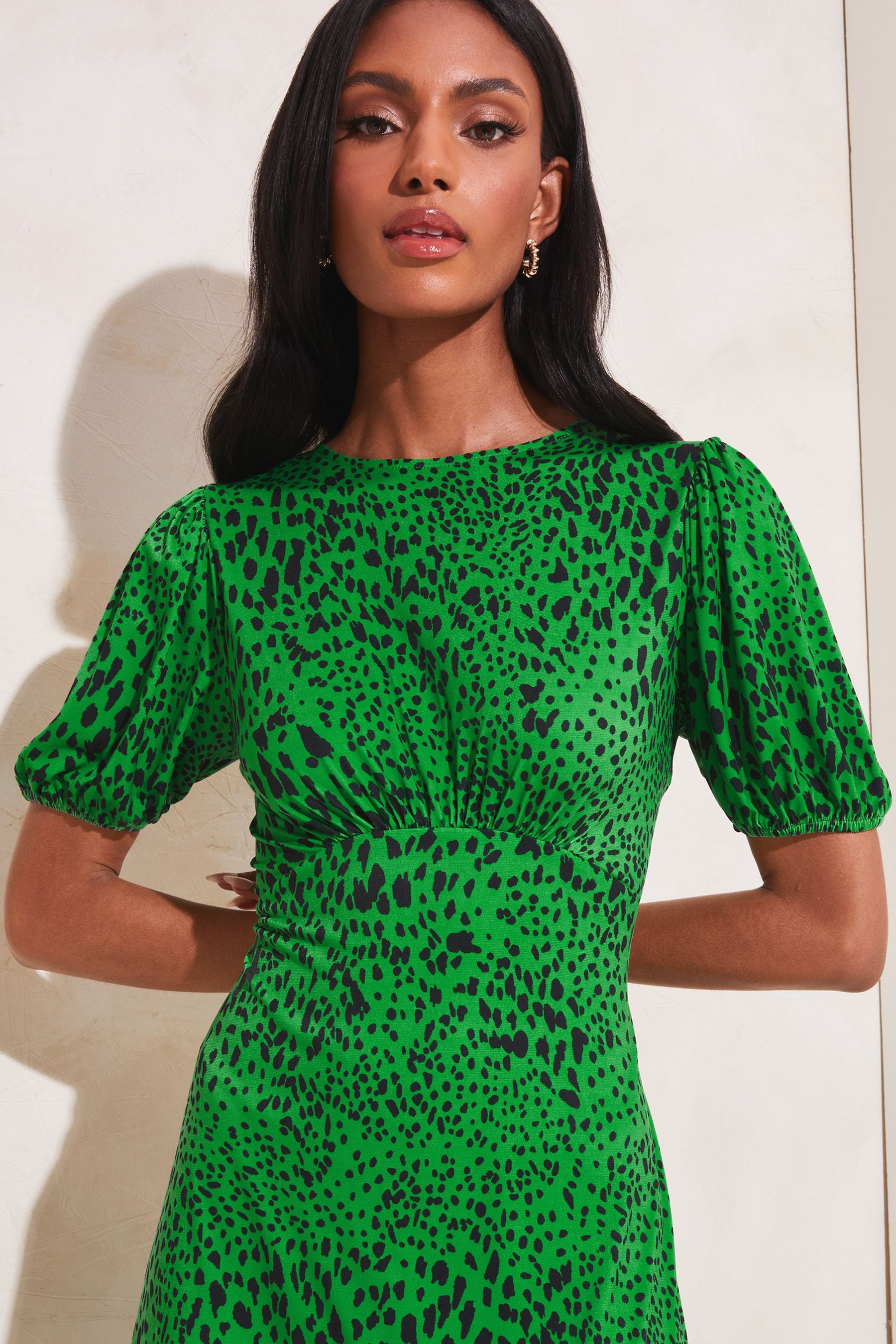 Puff short sleeve dress store