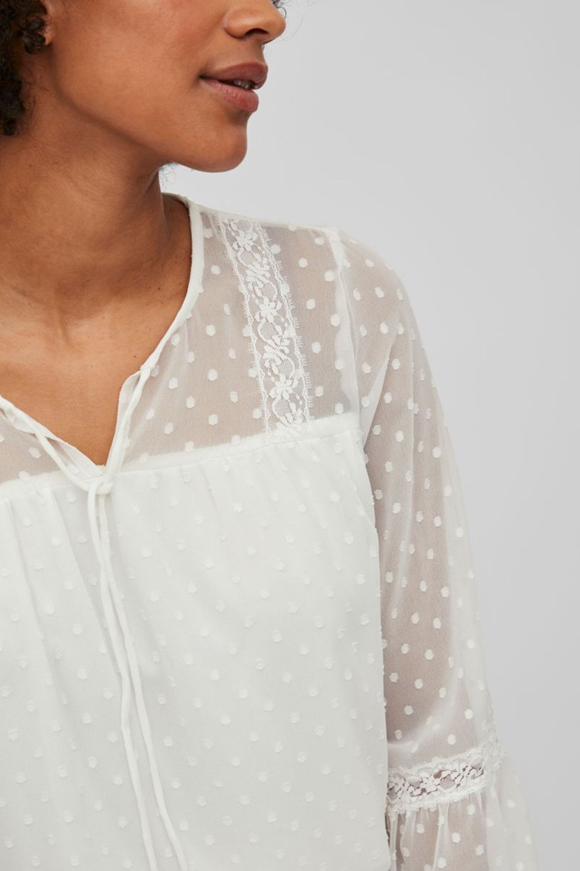 VILA White Dobby and Lace Detail Blouse - Image 4 of 5