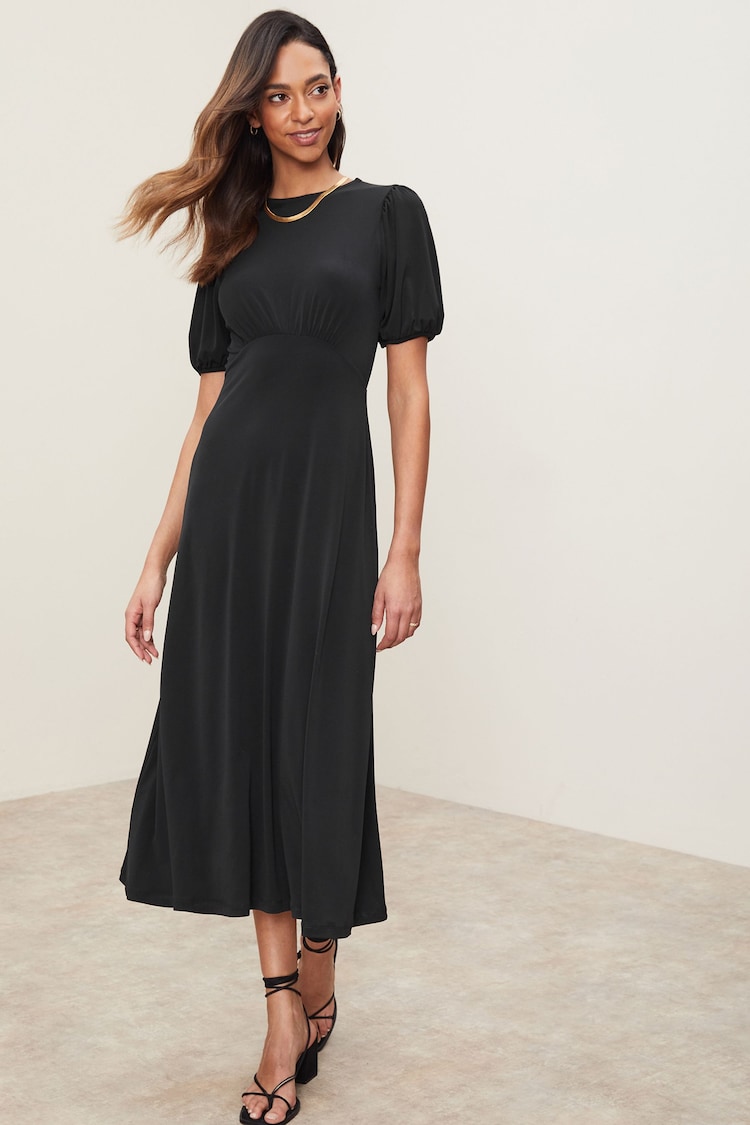 Lipsy Black Jersey Puff Short Sleeve Underbust Midi Dress - Image 4 of 4