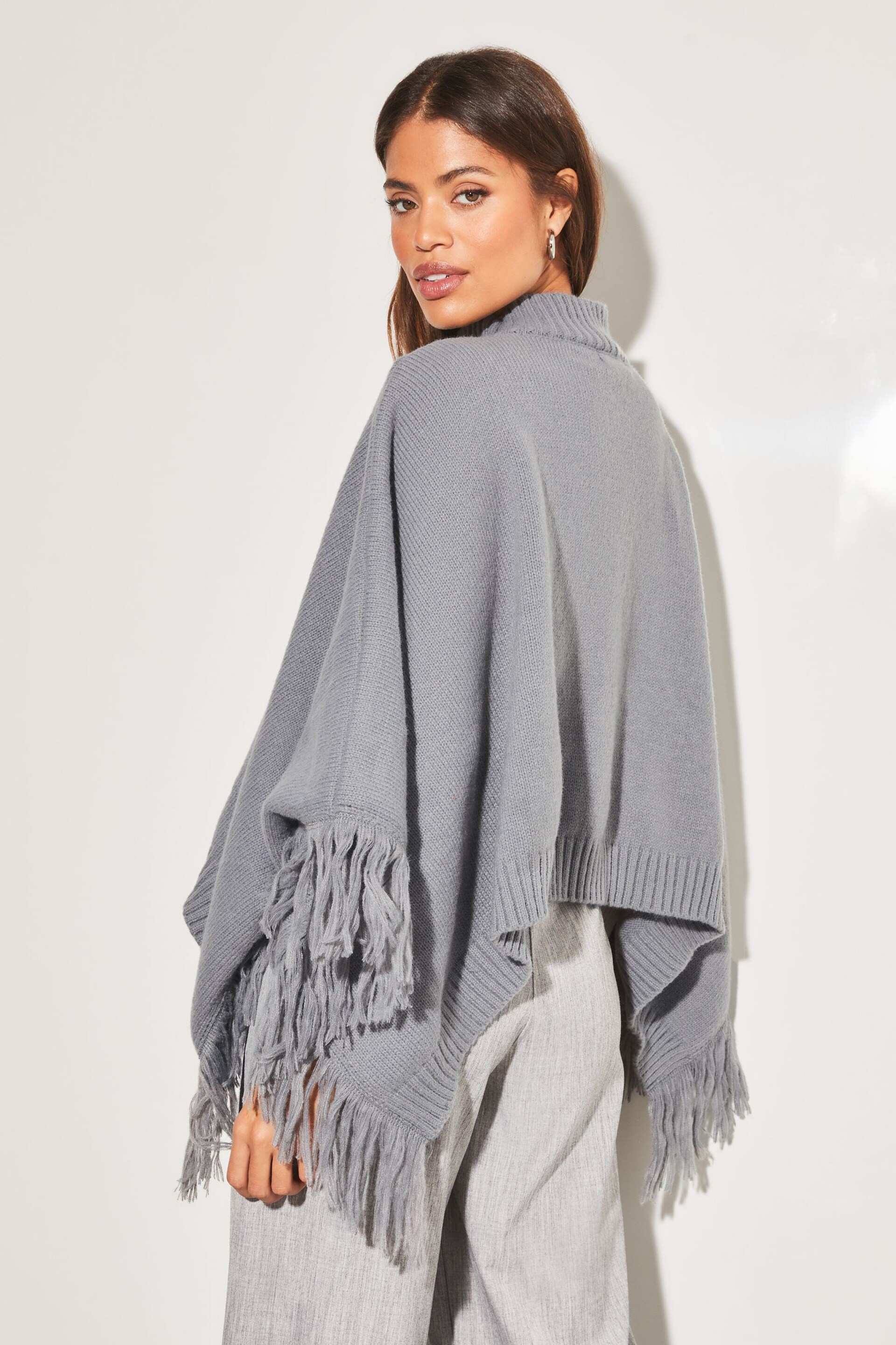 Lipsy Grey Super Soft Cosy Roll Neck Cable Knit Poncho - Image 2 of 4