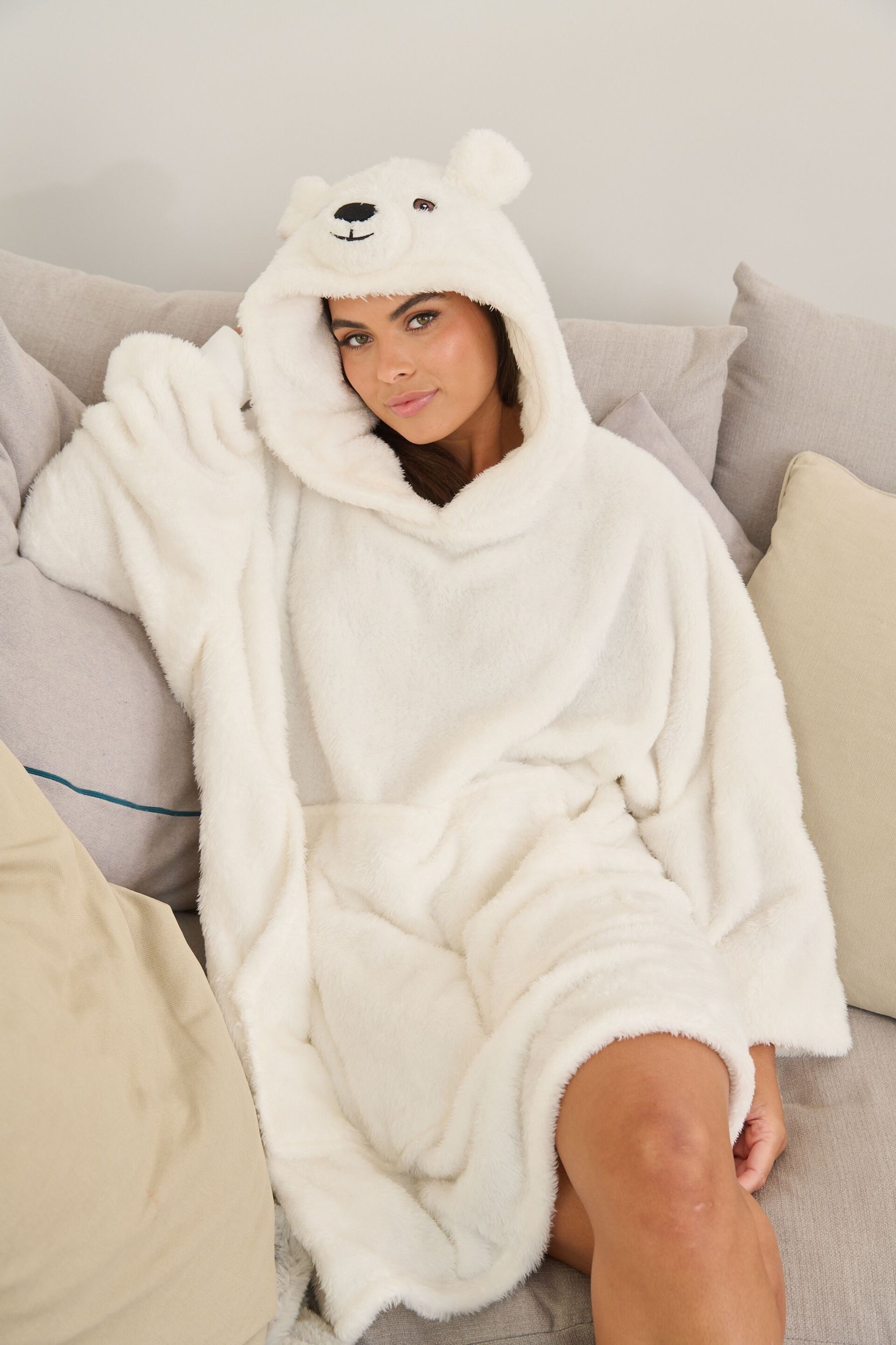 Loungeable White Cable Cut Borg Snuggle Hoodie - Image 3 of 5