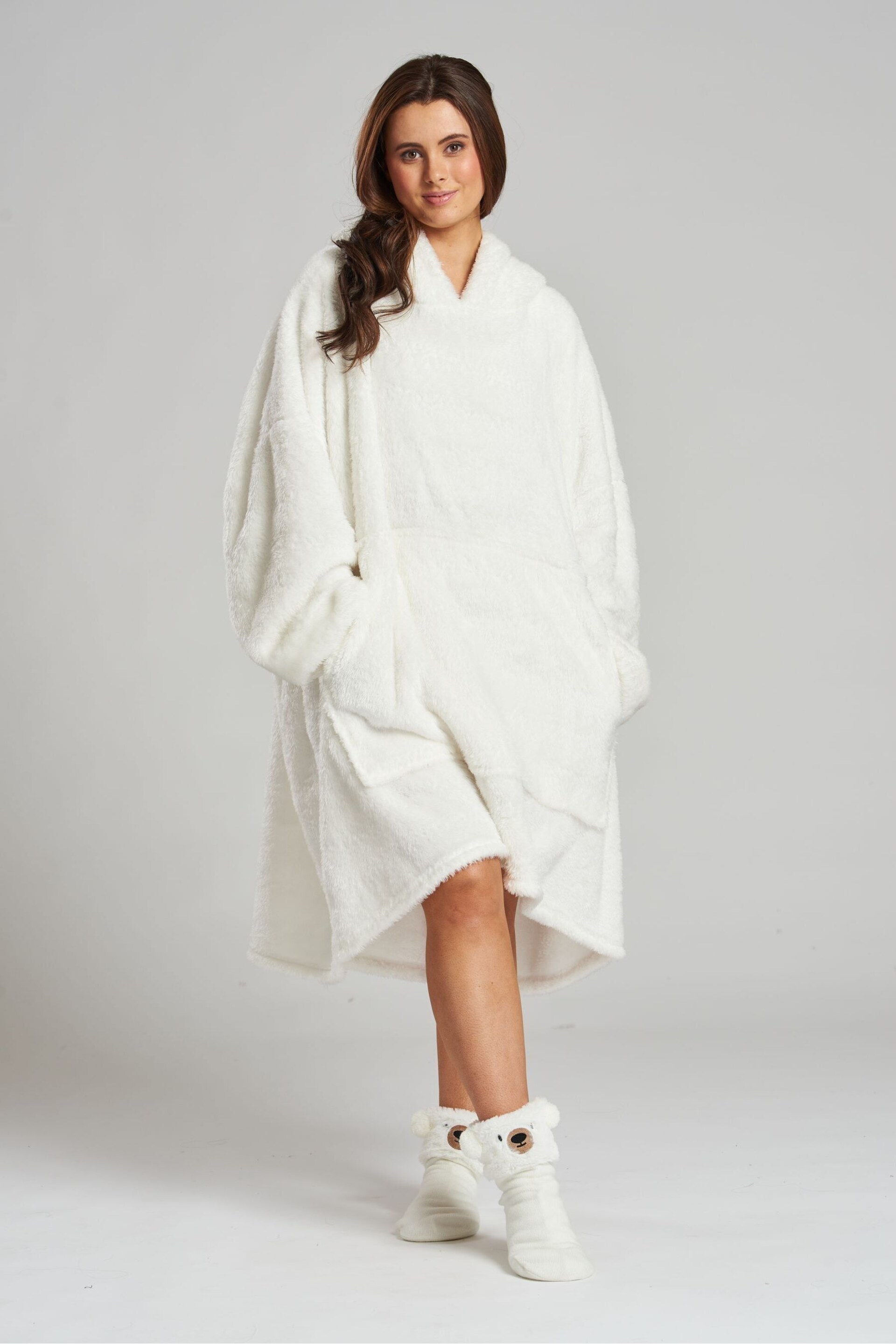 Loungeable White Cable Cut Borg Snuggle Hoodie - Image 4 of 5