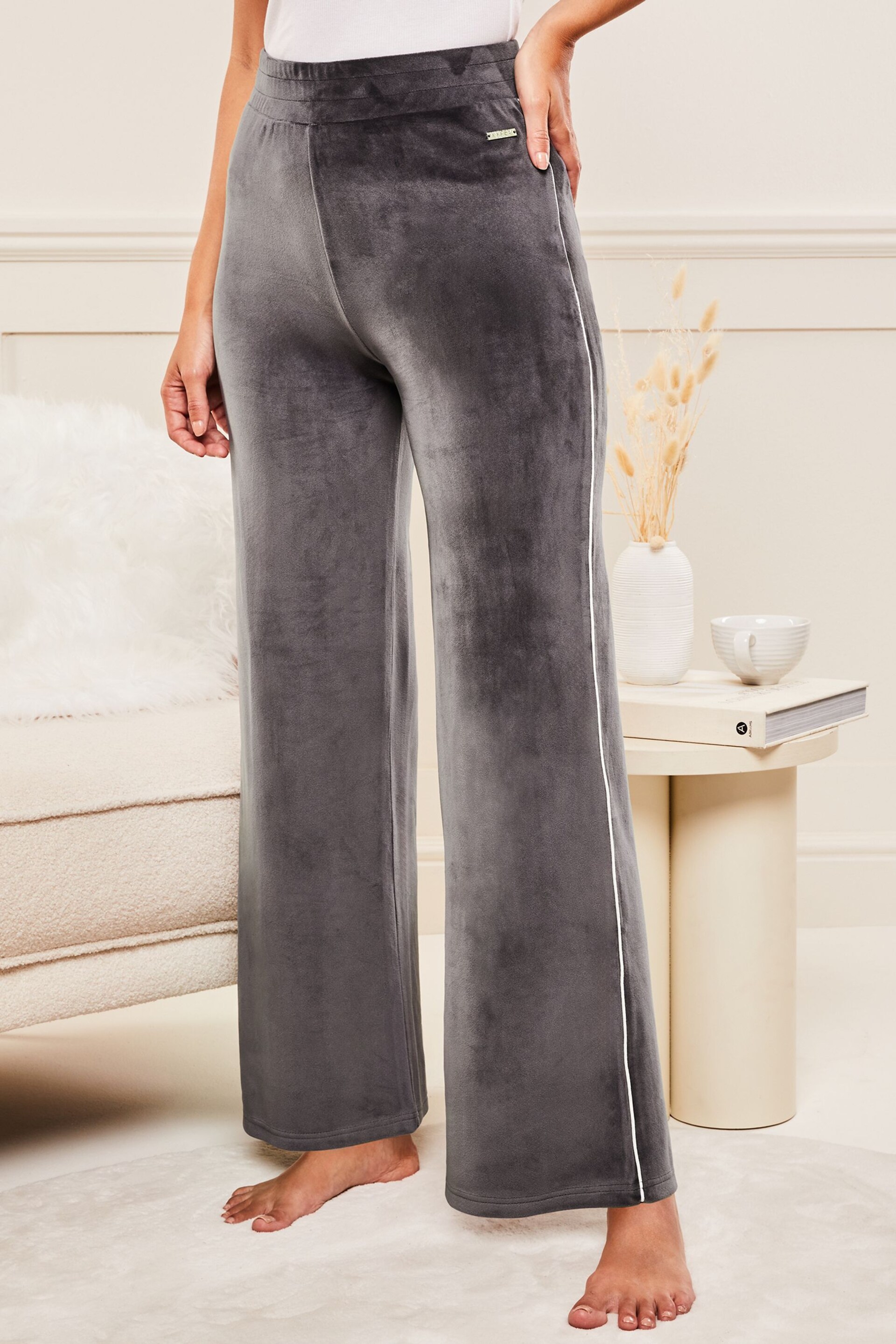 Lipsy Grey Velour Trimmed Wide Leg Trousers - Image 3 of 4