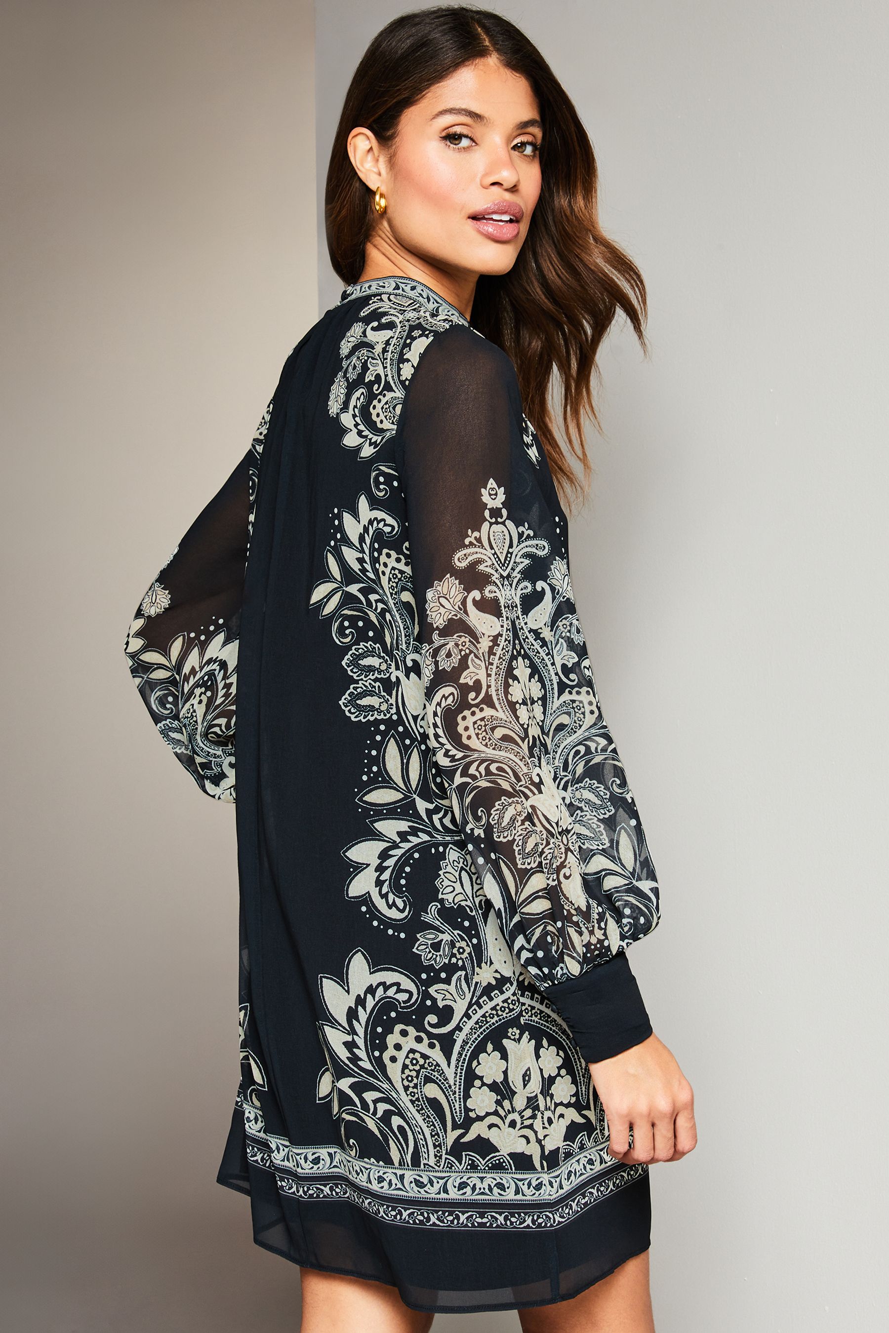 Long sleeve shift dress australia shop