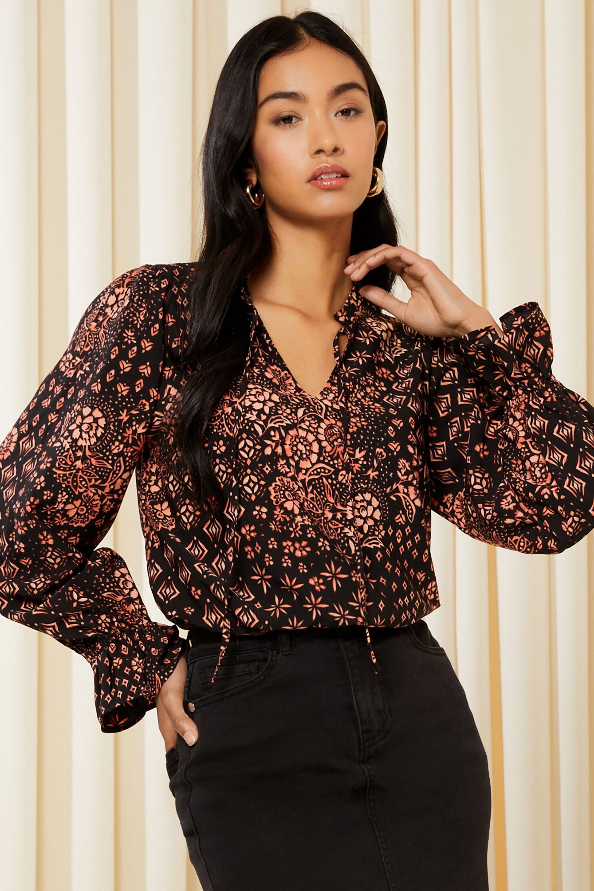 Friends Like These Tile Print Long Sleeve Tie Neck Blouse - Image 2 of 4